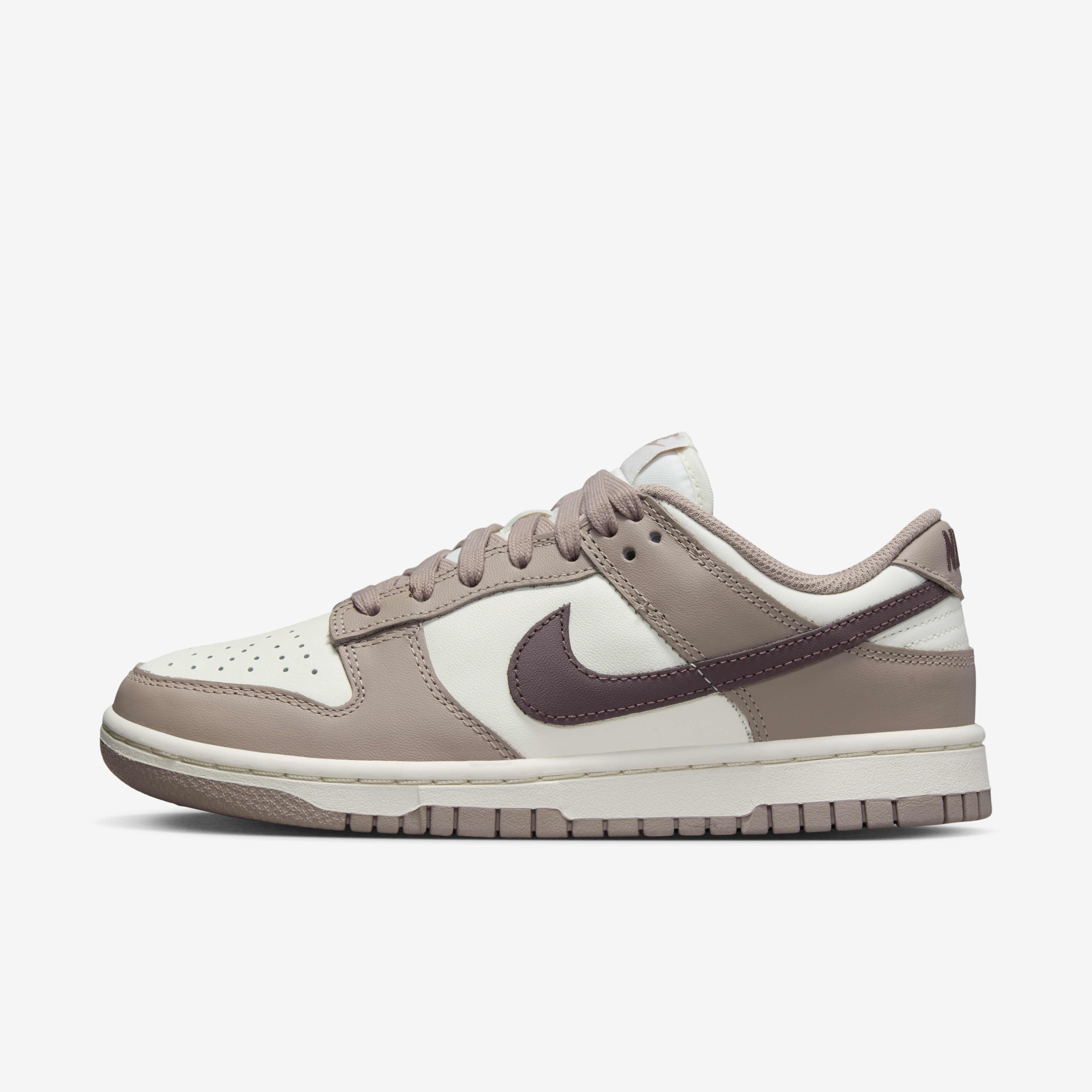 Nike dunk low women clearance