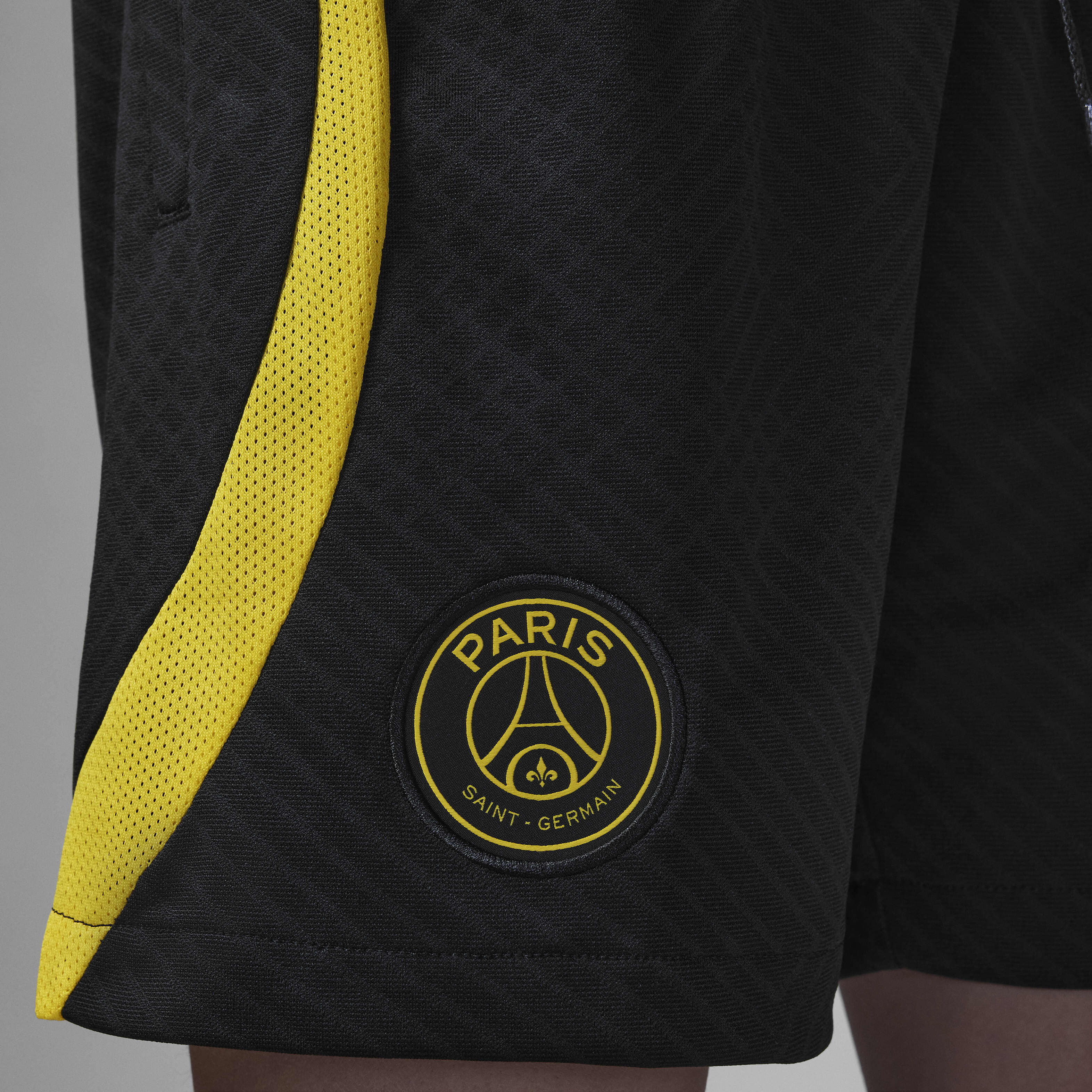 باريس سان جيرمان سترايك image number 4