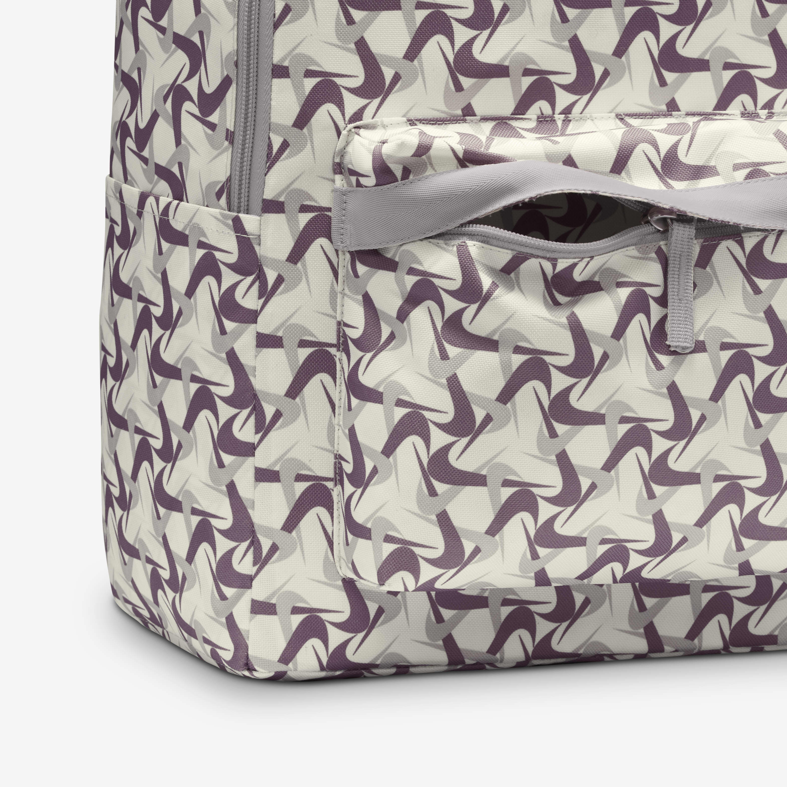 نايكي هيرتدج image number 5