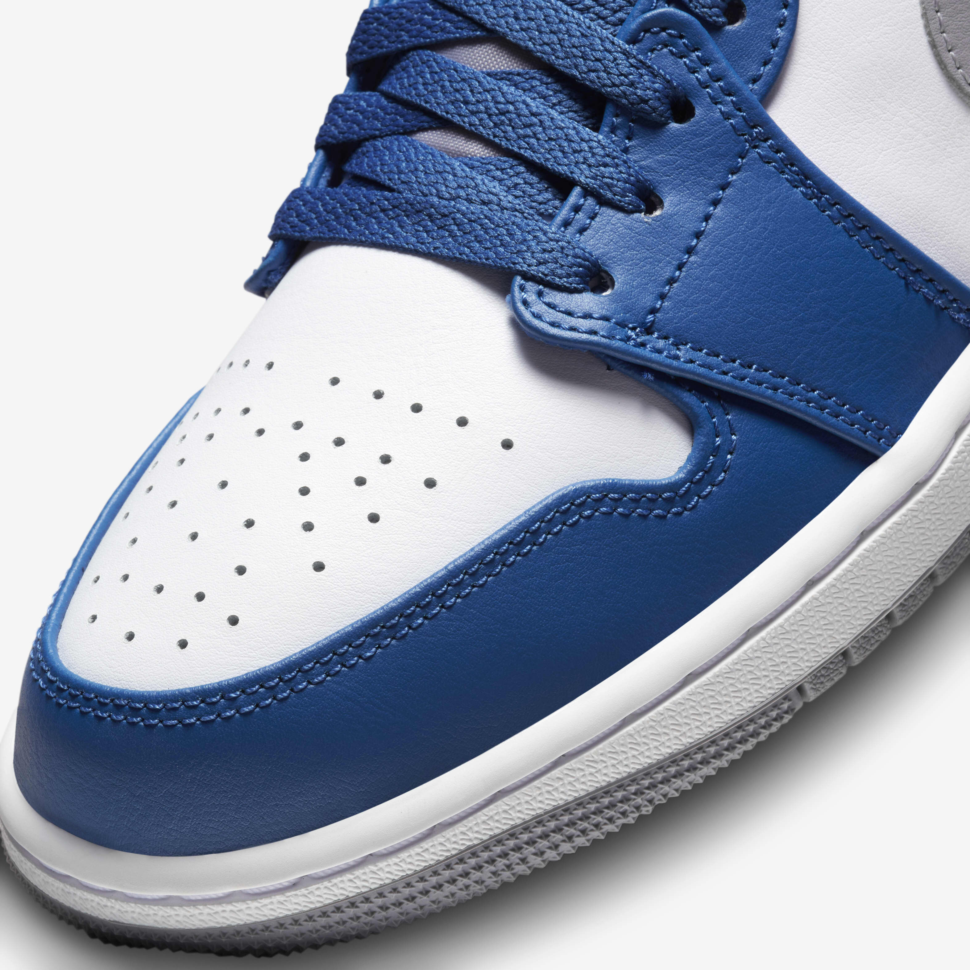 Air Jordan 1 Low image number 6