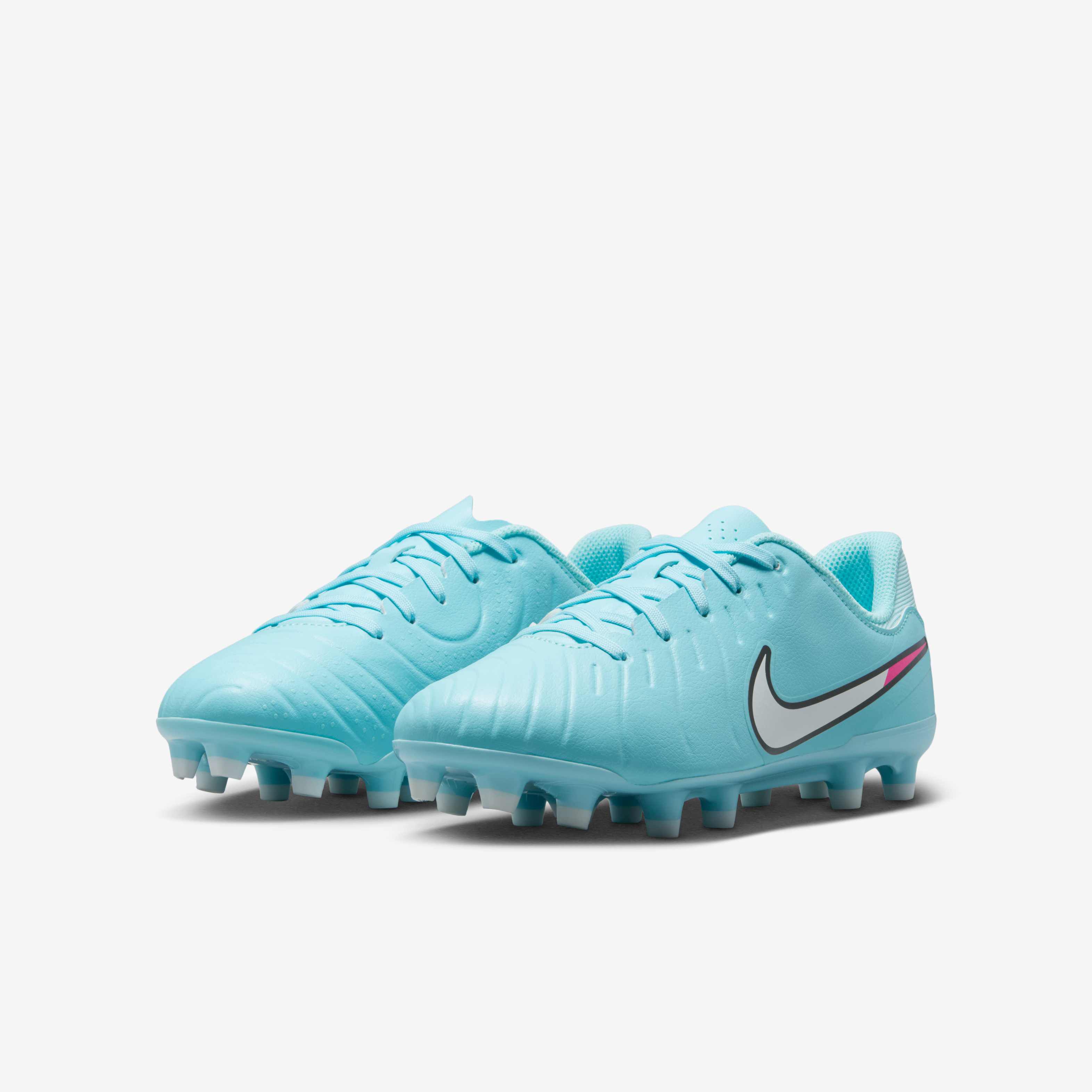 Nike Jr. Tiempo Legend 10 Academy image number 4