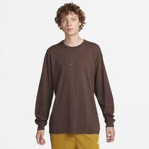 Nike Sportswear Premium Essentials