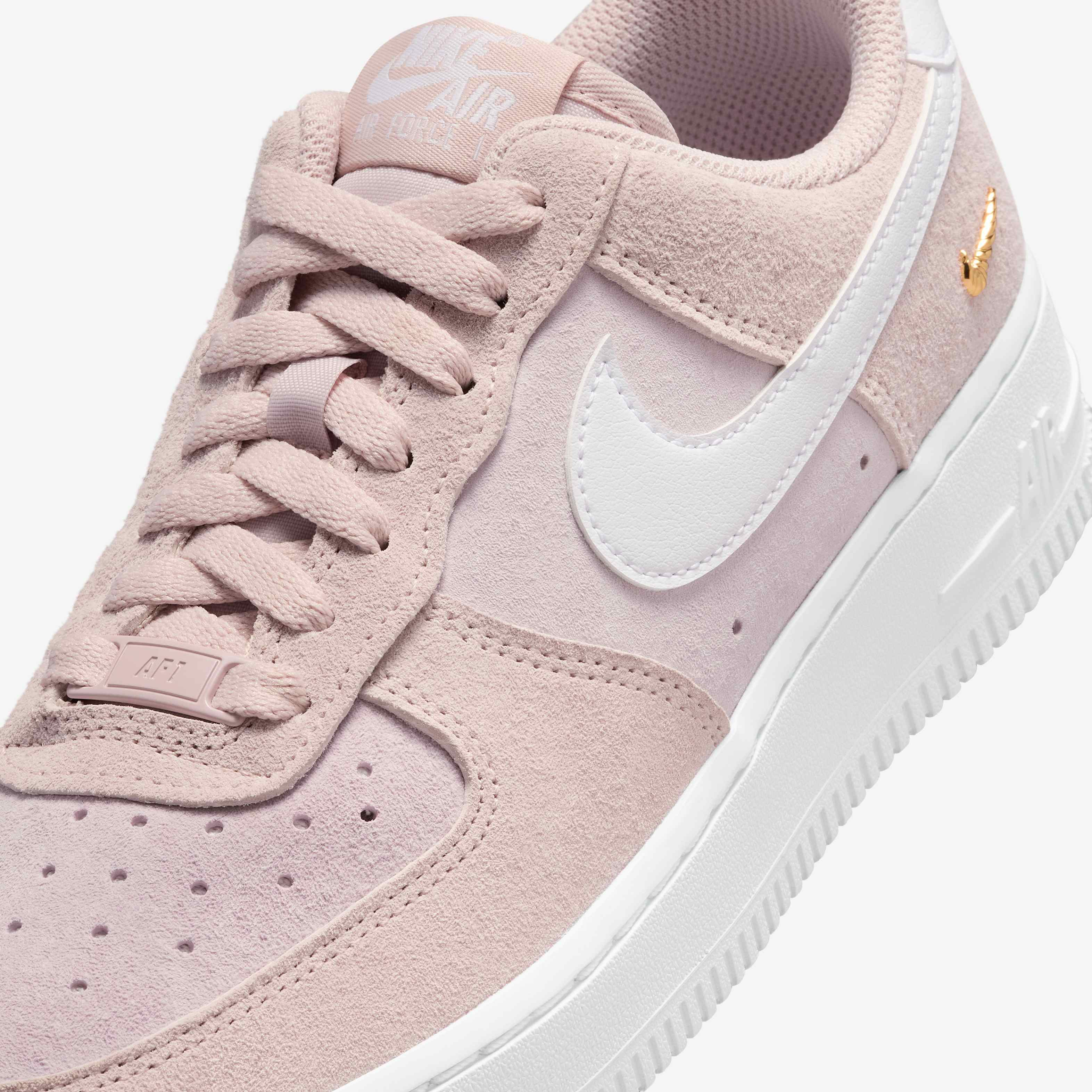 Air Force 1 '07 Low SE image number 6