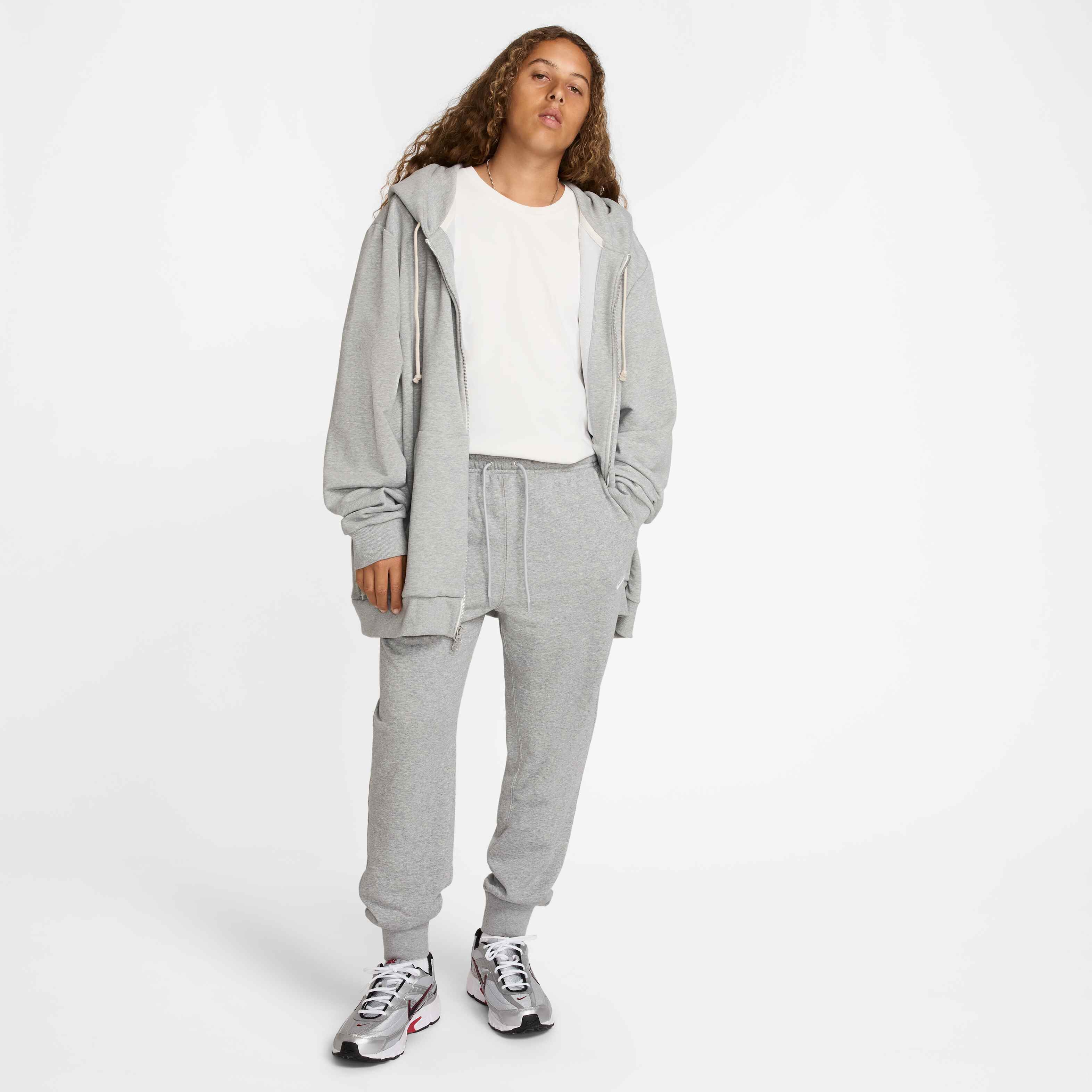 Nike Club image number 5