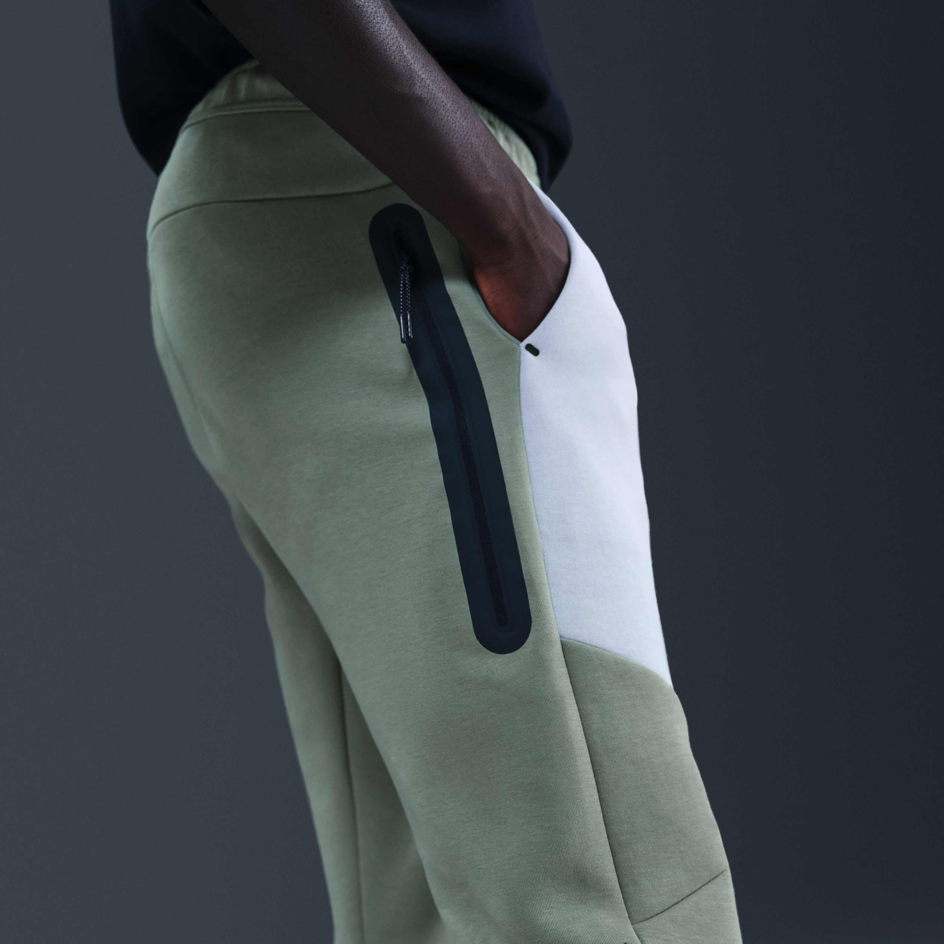 نايكي تك image number 2