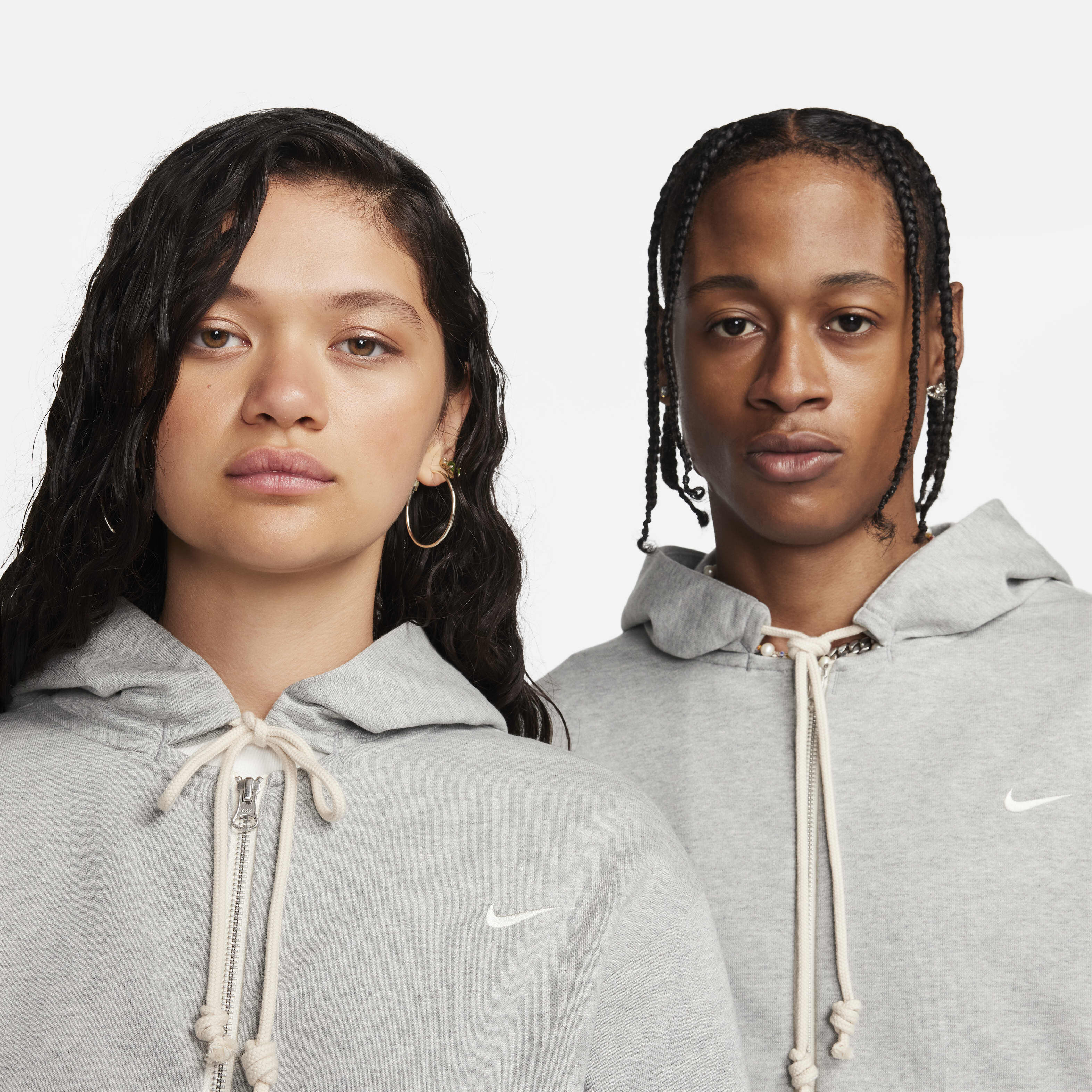 Nike Standard Issue image number 2