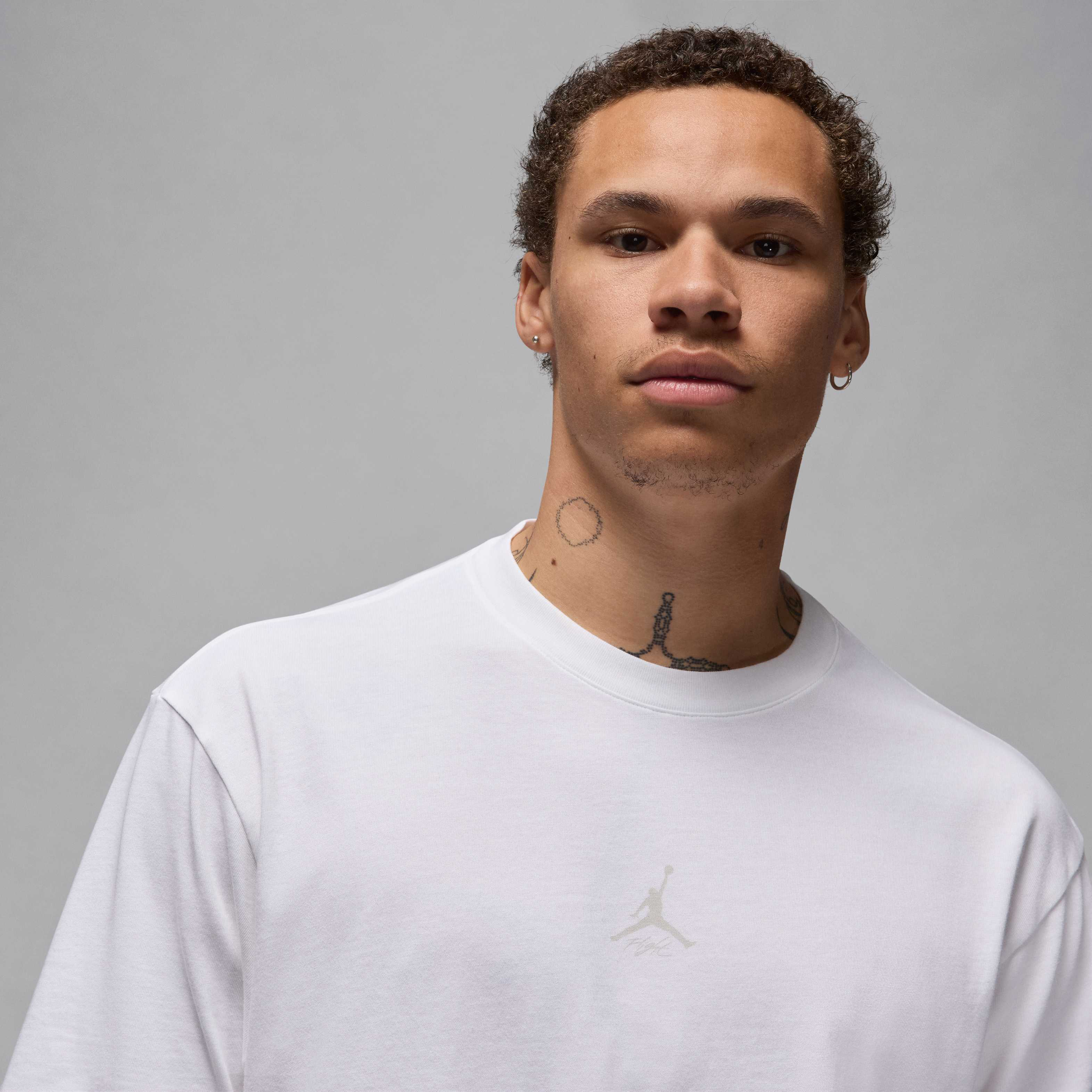 جوردن فلايت ايسنشالز image number 2