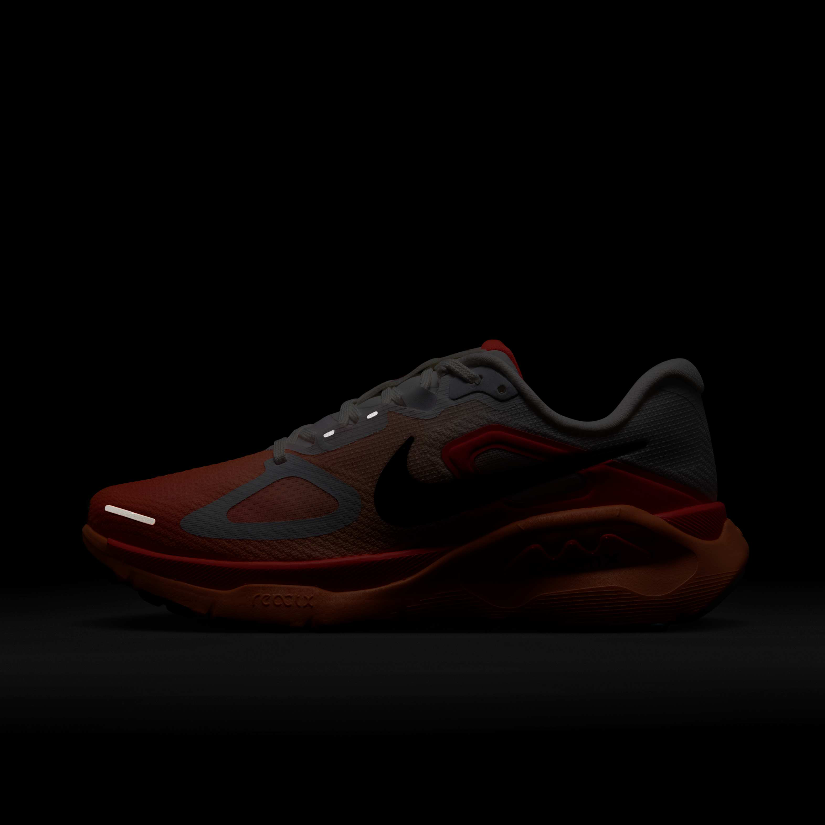 Nike Structure Plus image number 8