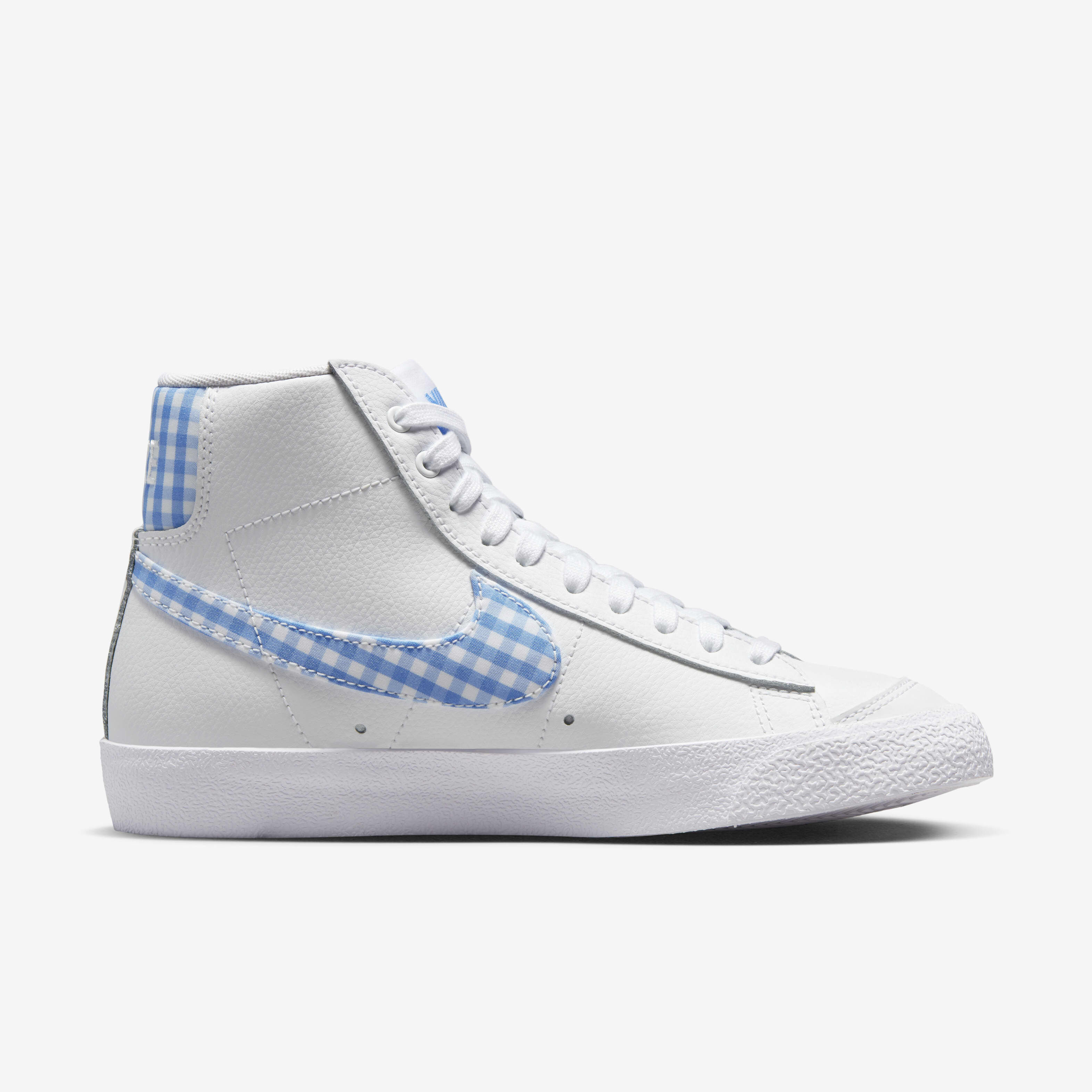 Nike Blazer Mid '77 image number 2