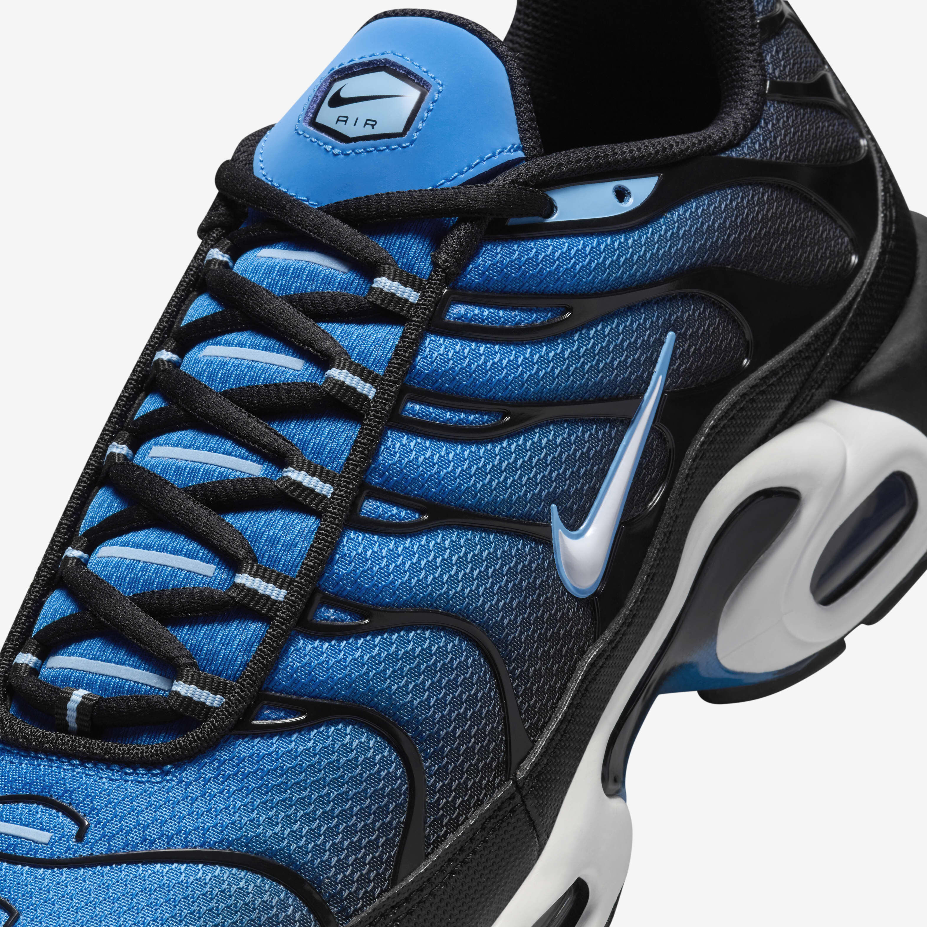 Nike Air Max Plus image number 6