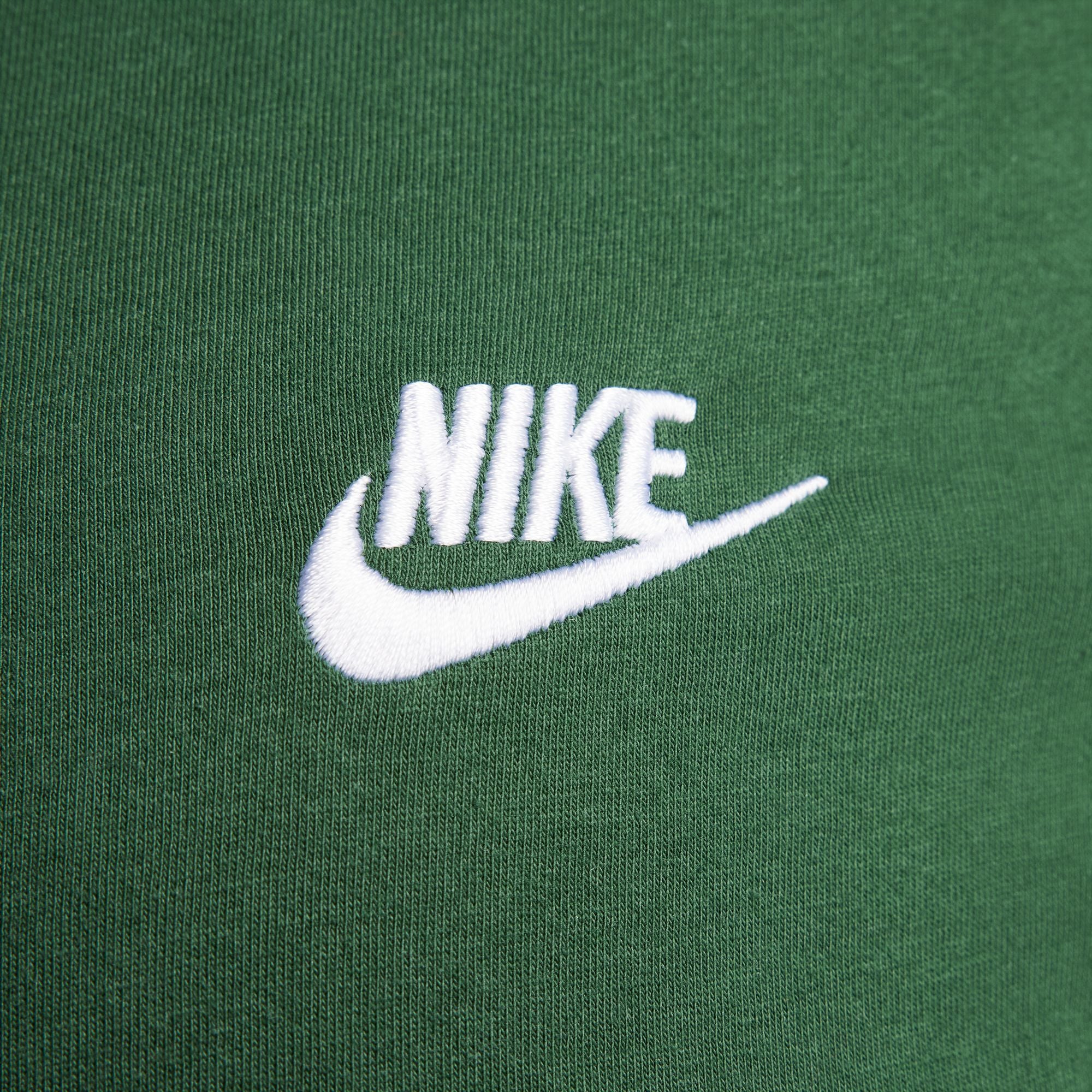 Nike Sportswear Club image number 5