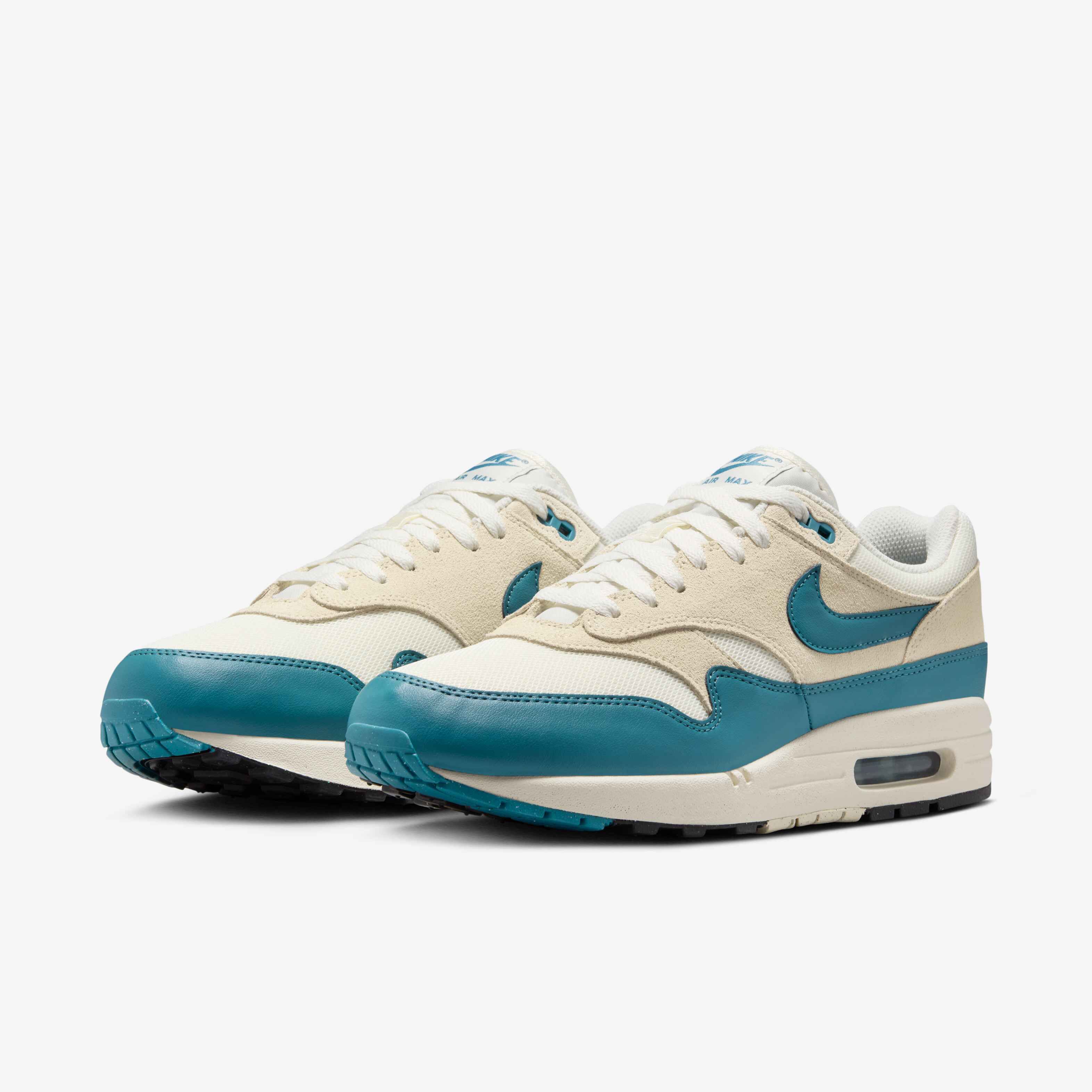 Nike Air Max 1 Essential image number 4