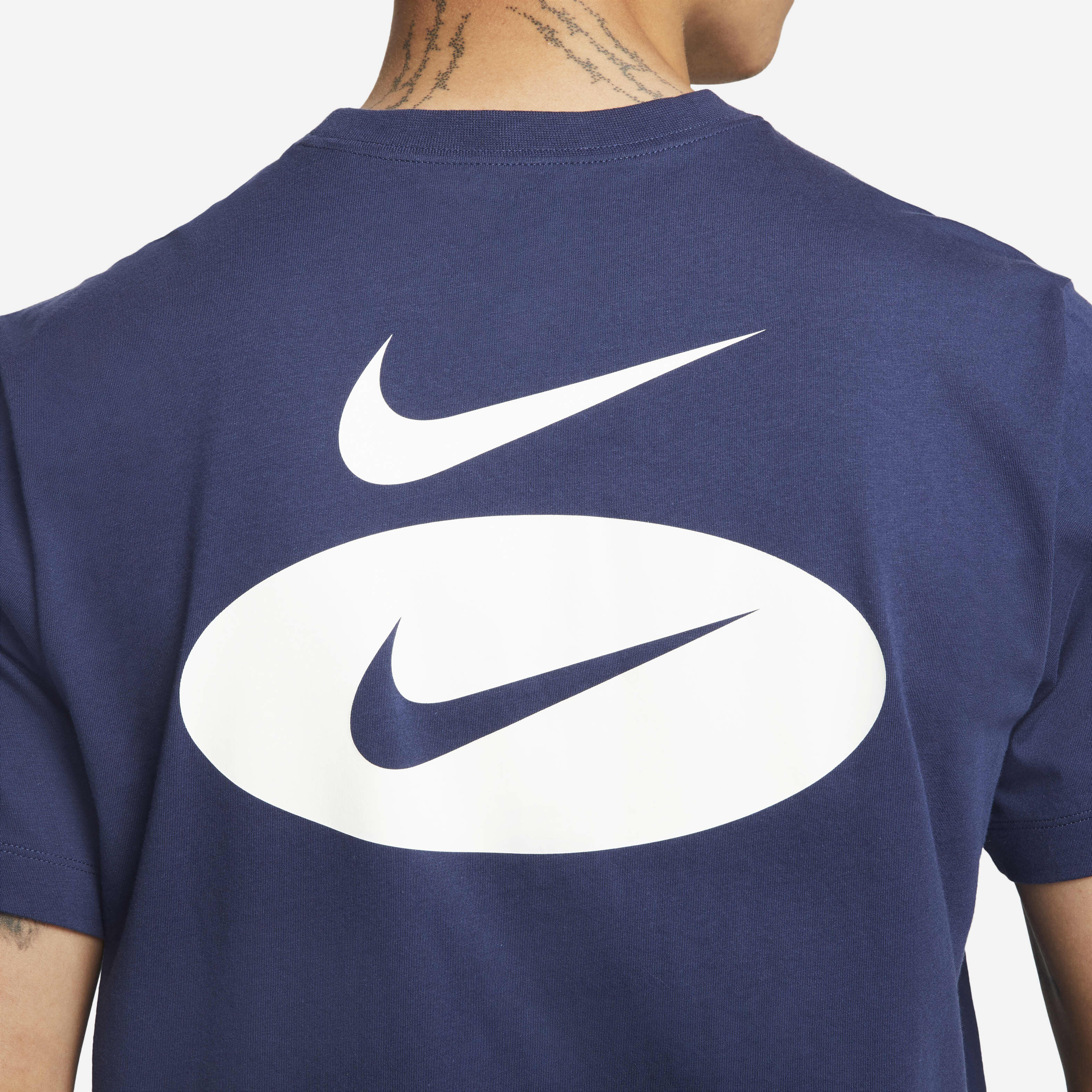 Nike Sportswear Swoosh League image number 3