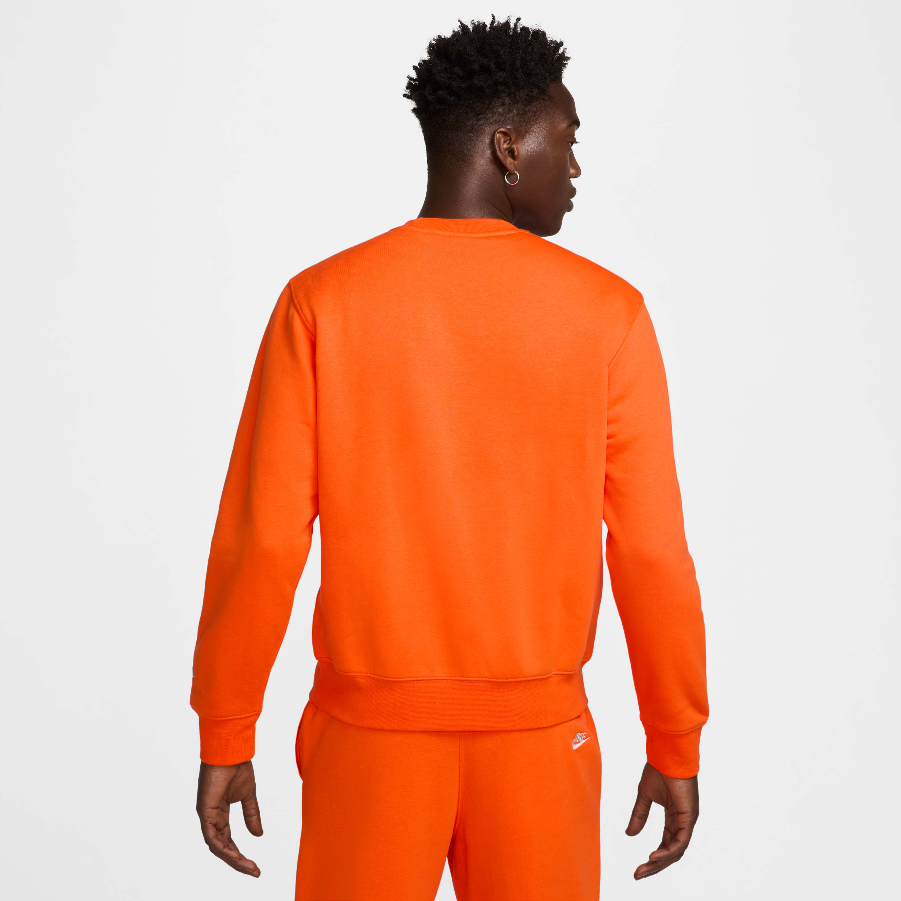 نايكي كلوب image number 1