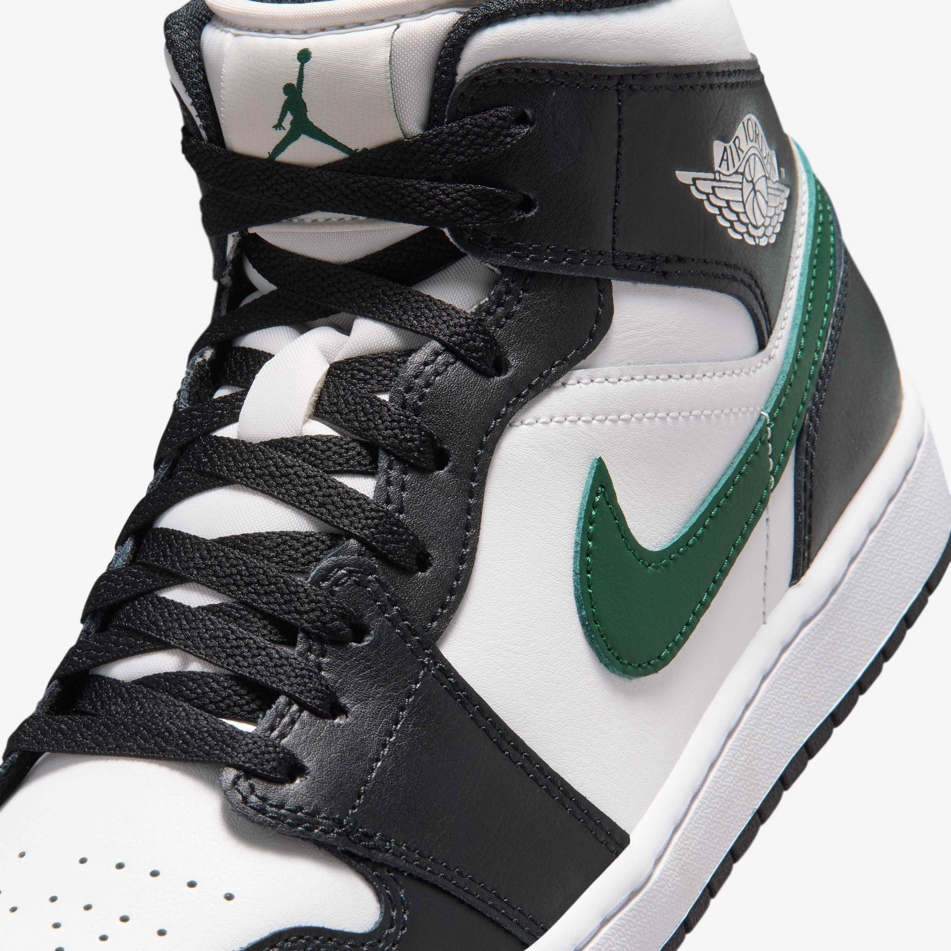 Air Jordan 1 Mid image number 6