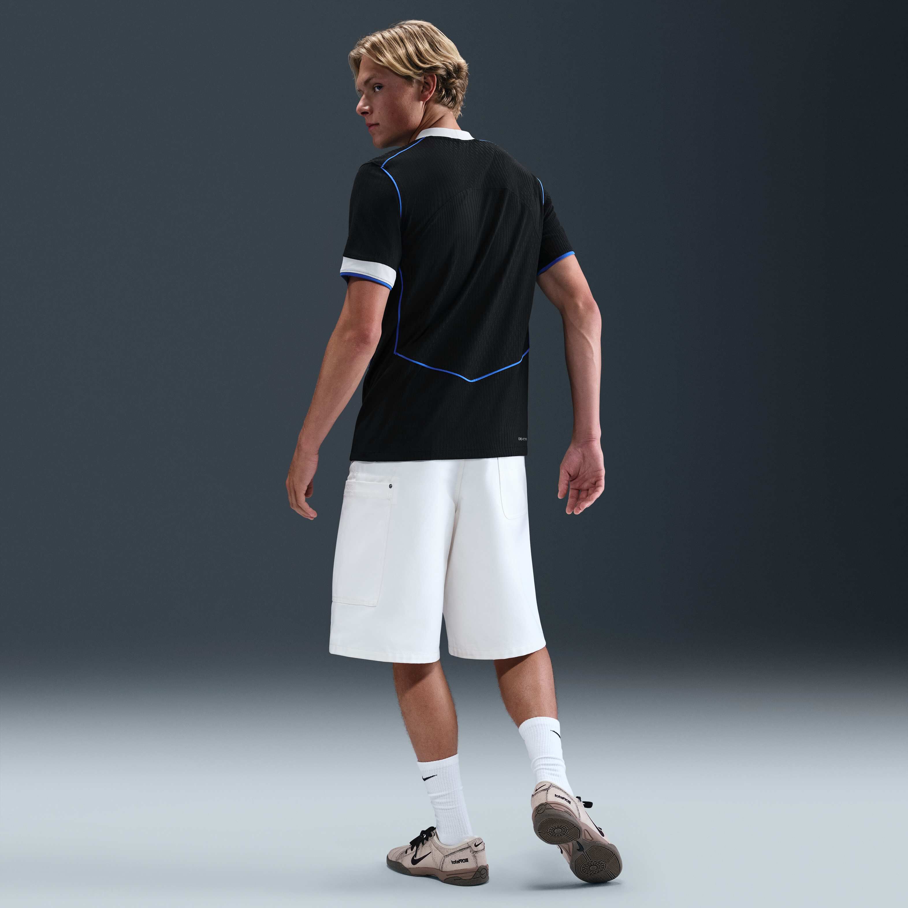 Chelsea F.C. 2025/26 Match Third image number 4