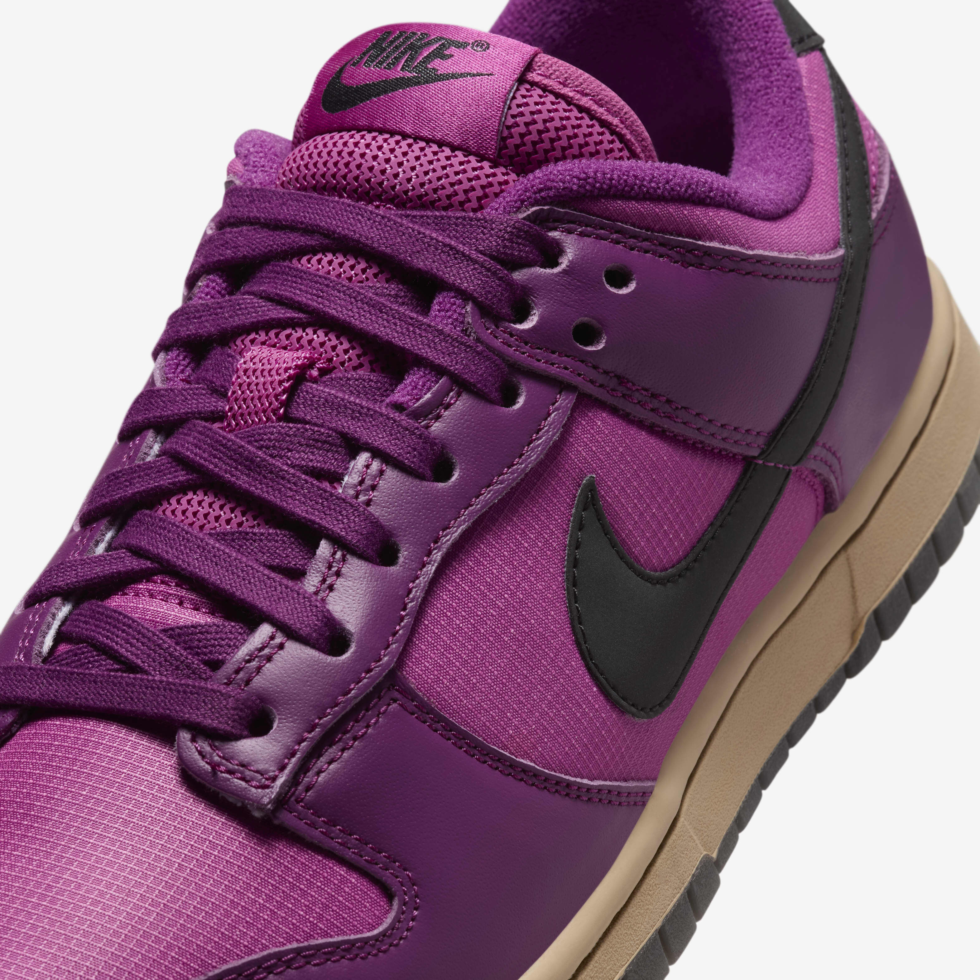 Nike Dunk Low image number 6