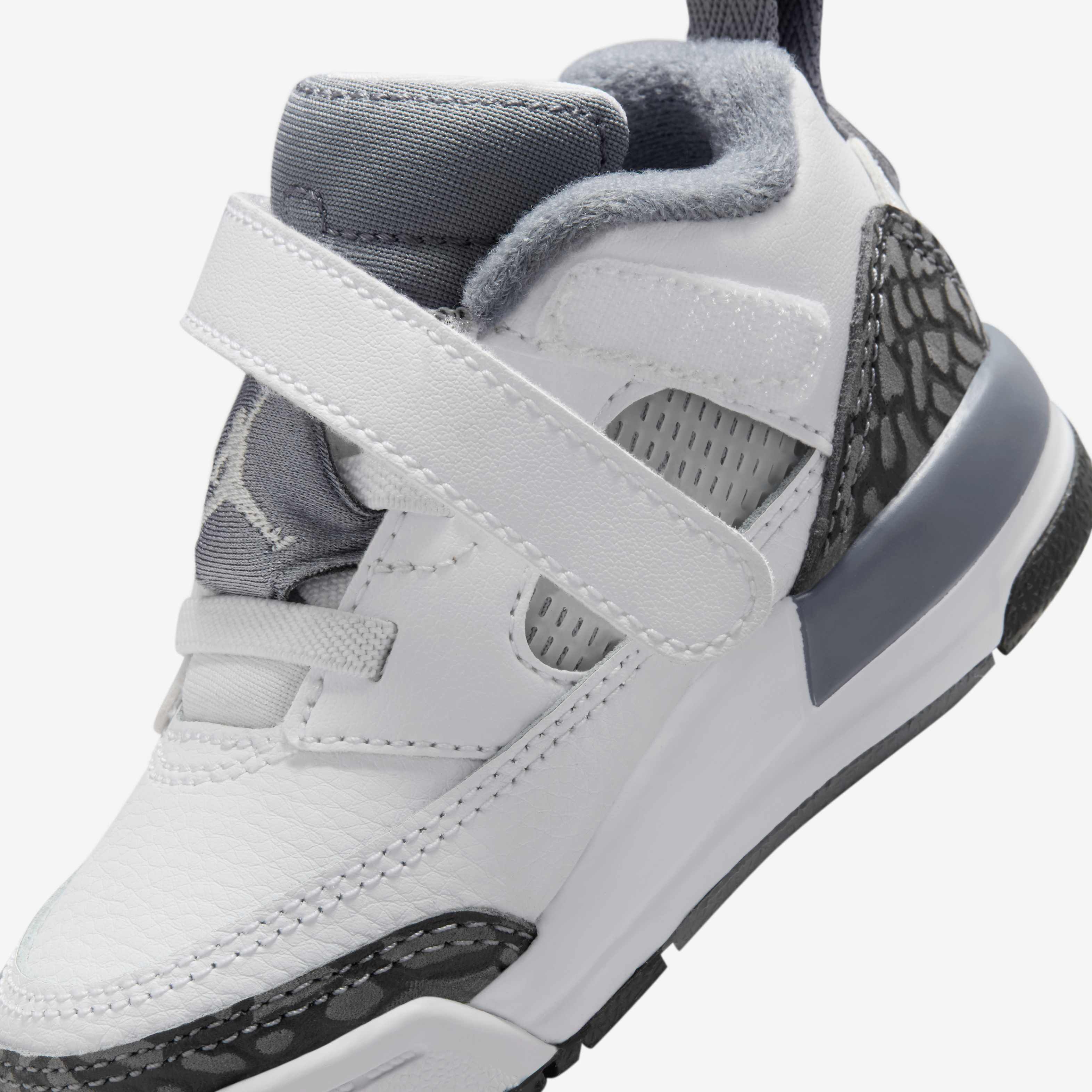 Jordan Spizike Low image number 7