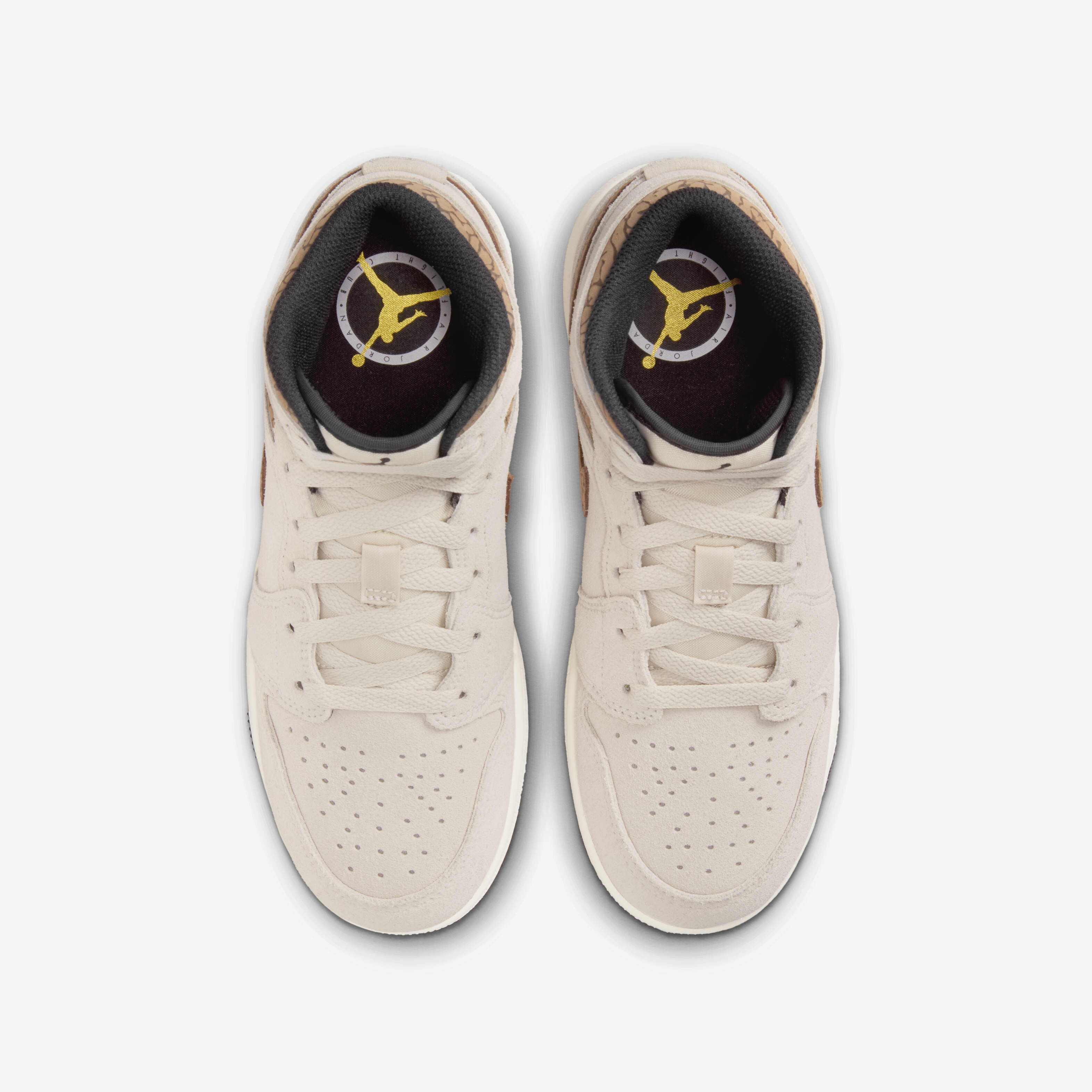 Air Jordan 1 Mid SE image number 3