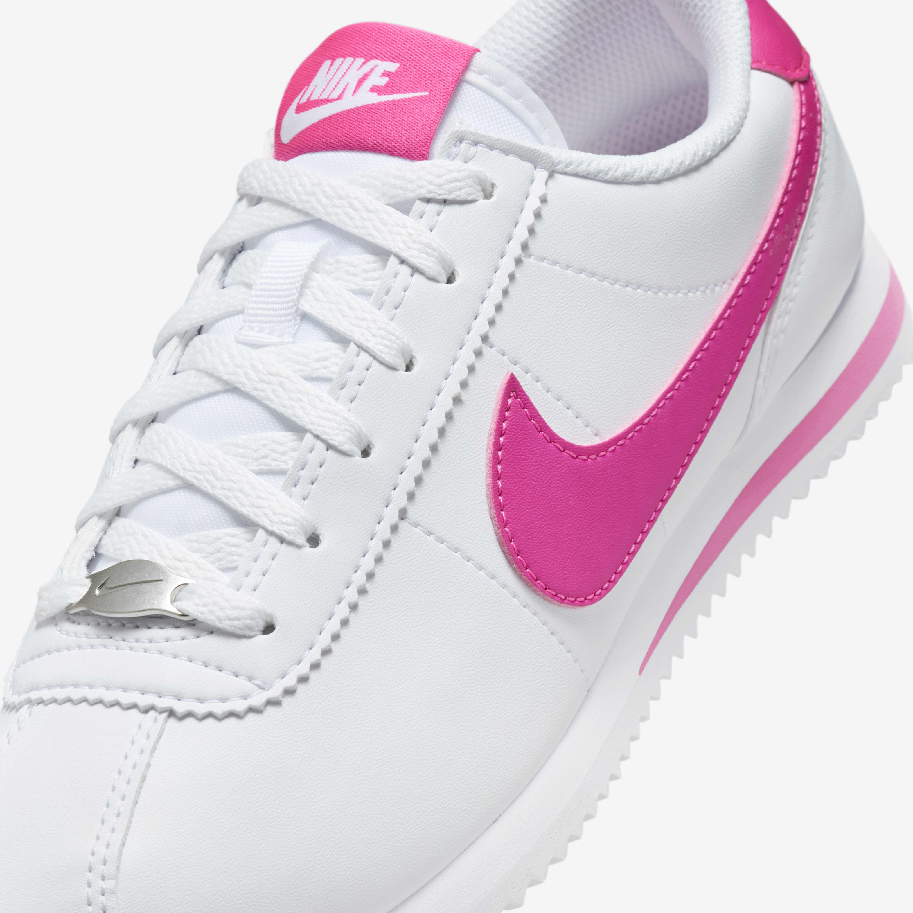 Buy Nike Cortez Older Kids Shoes Nike Kuwait Official