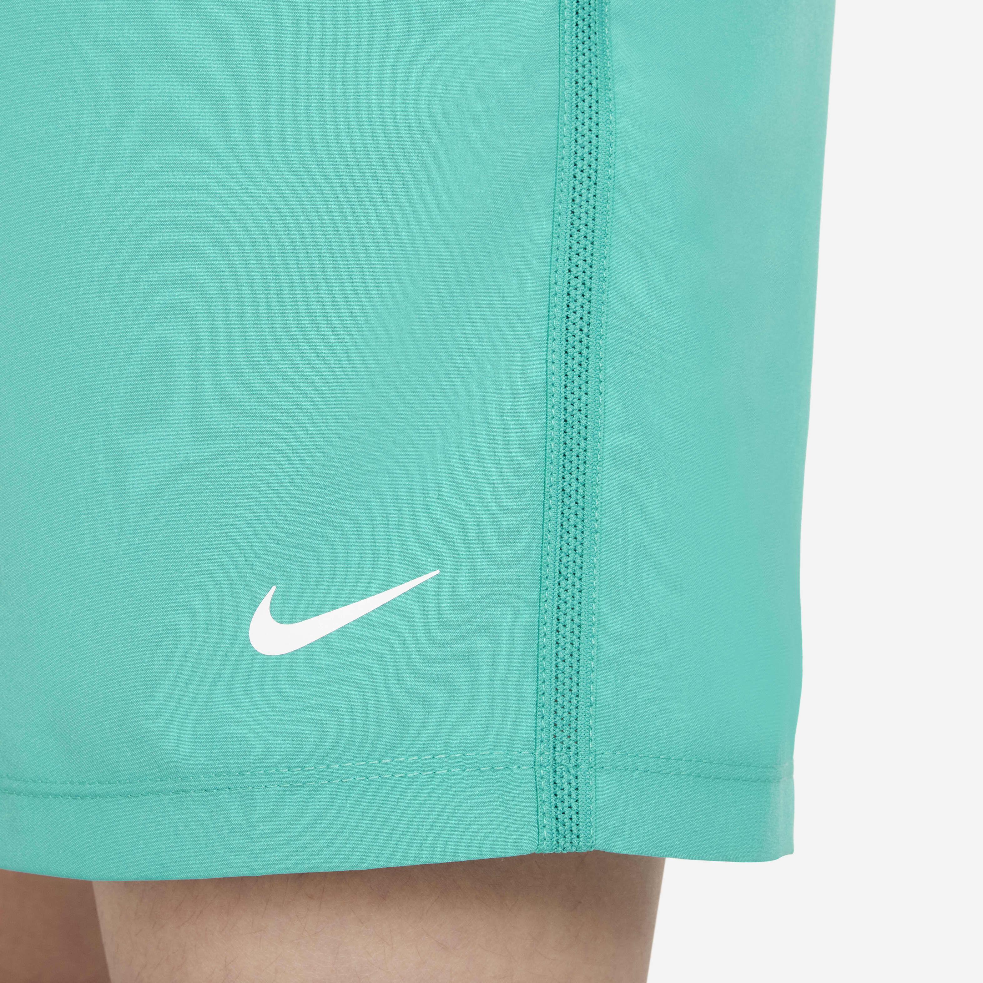 نايكي ملتي image number 6