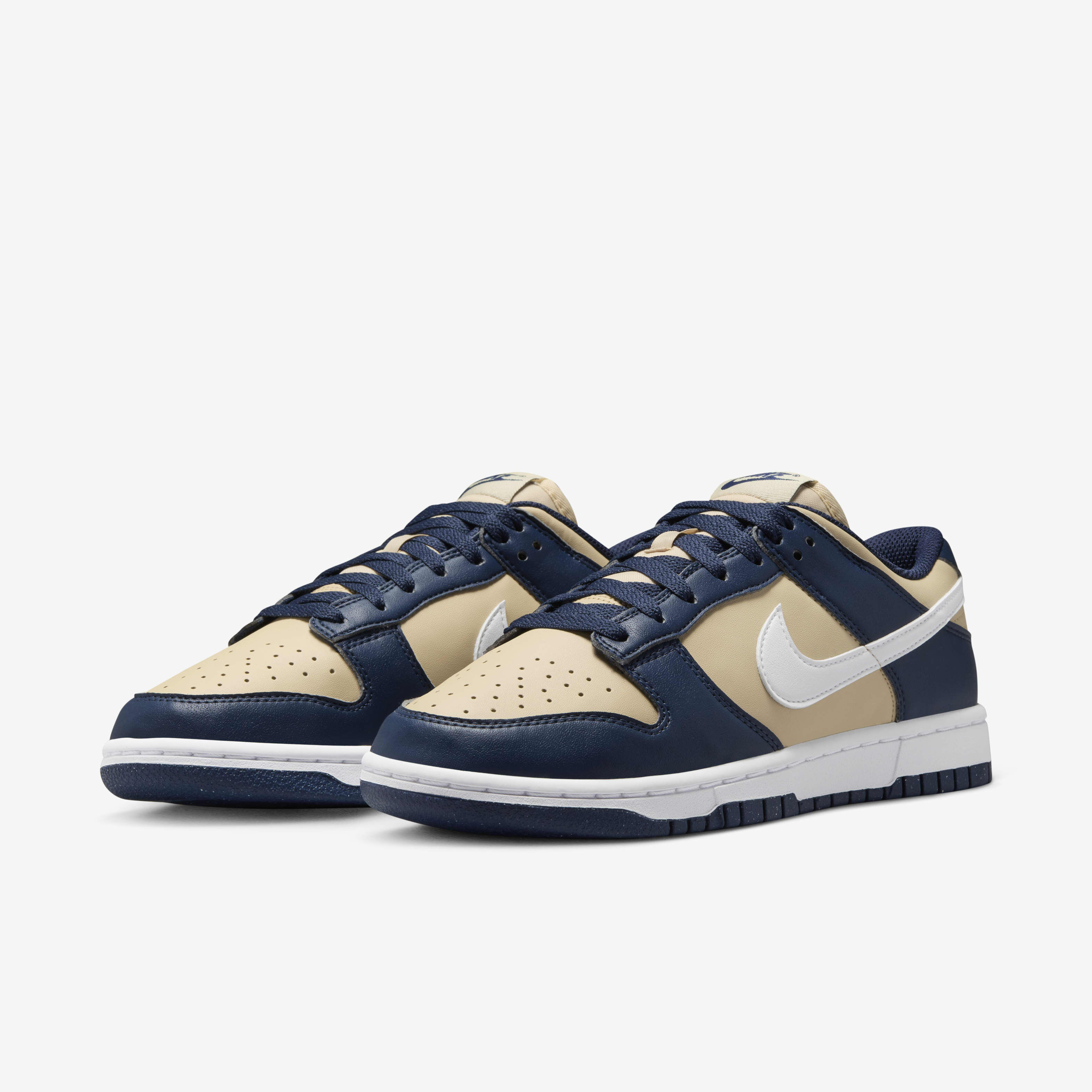 Nike Dunk Low Next Nature image number 4