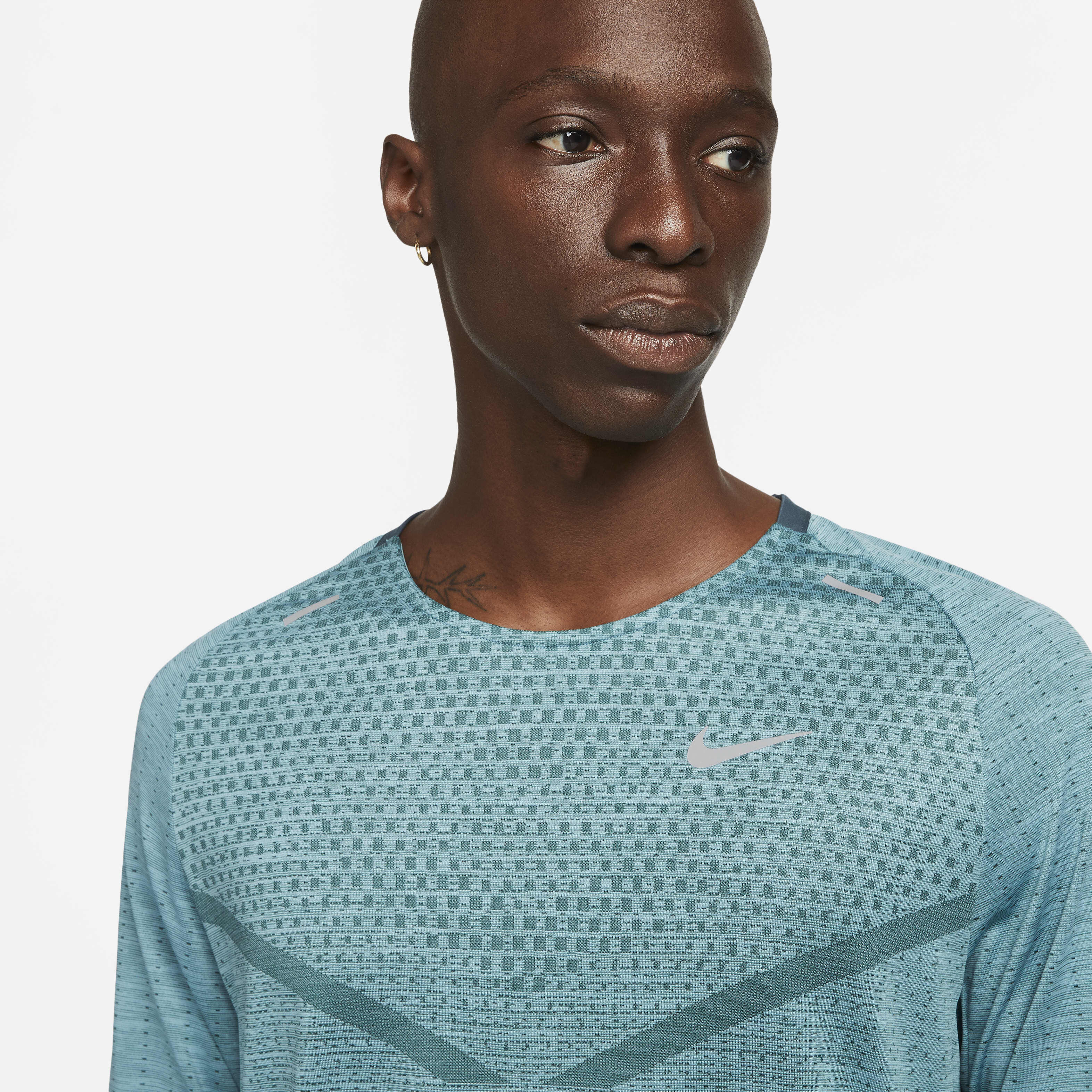 Nike TechKnit image number 2