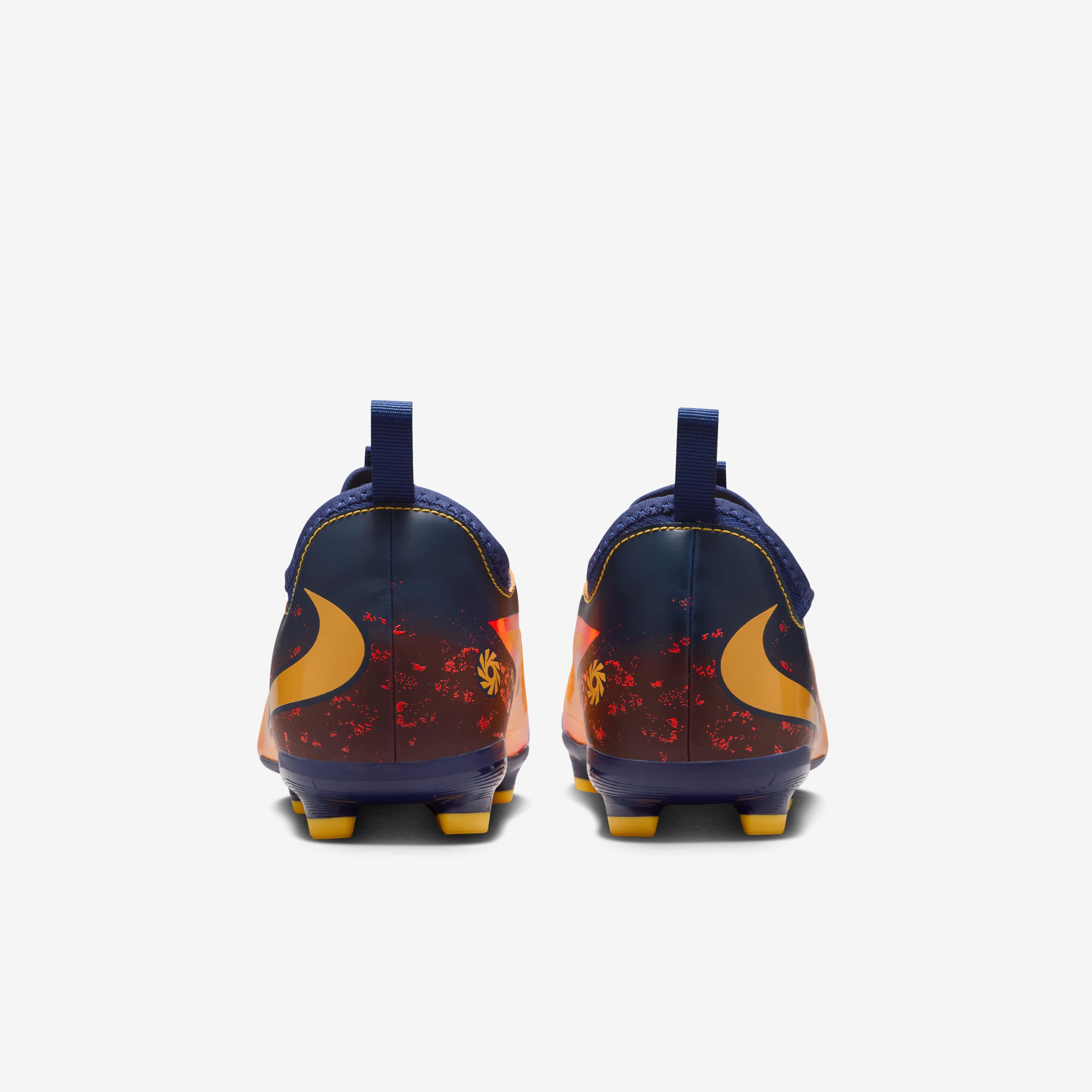 Nike Jr. Phantom 6 Low Academy 'Erling Haaland' image number 5