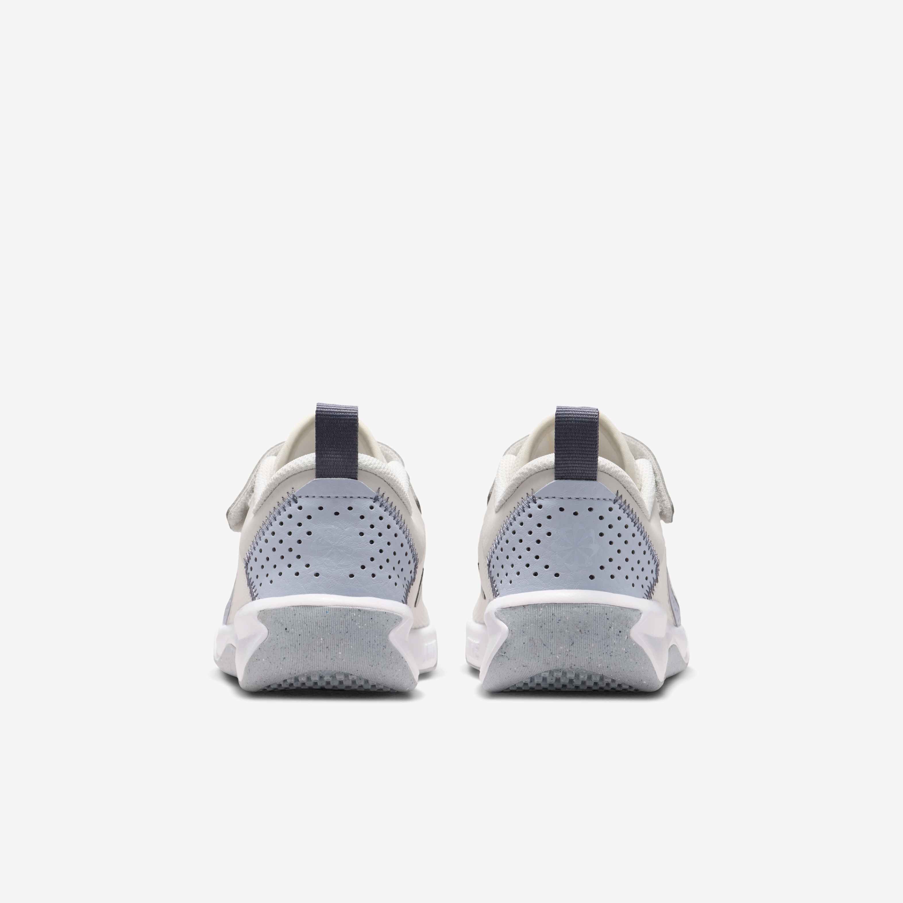 Nike Omni Multi-Court image number 5