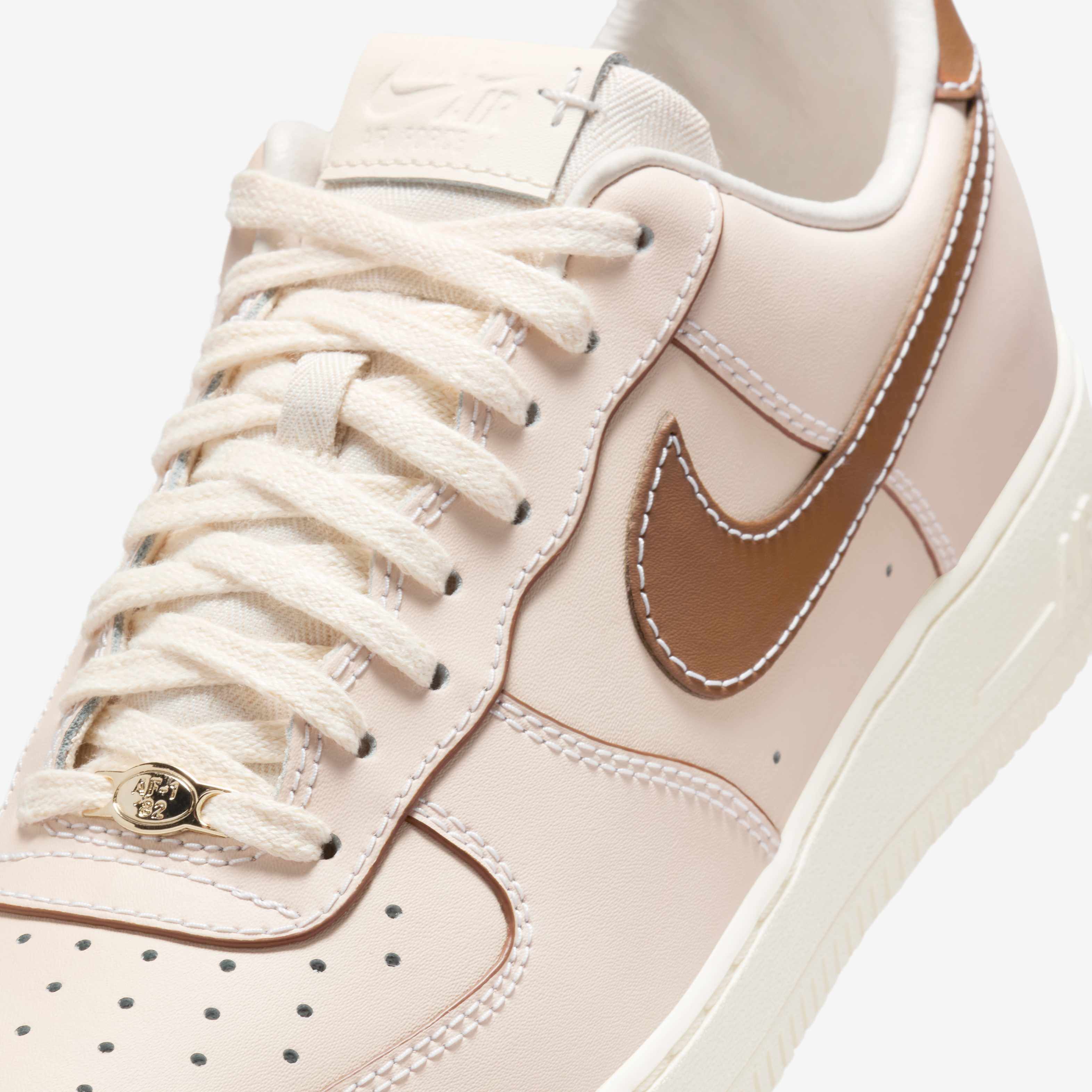 Nike Air Force 1 '07 image number 6