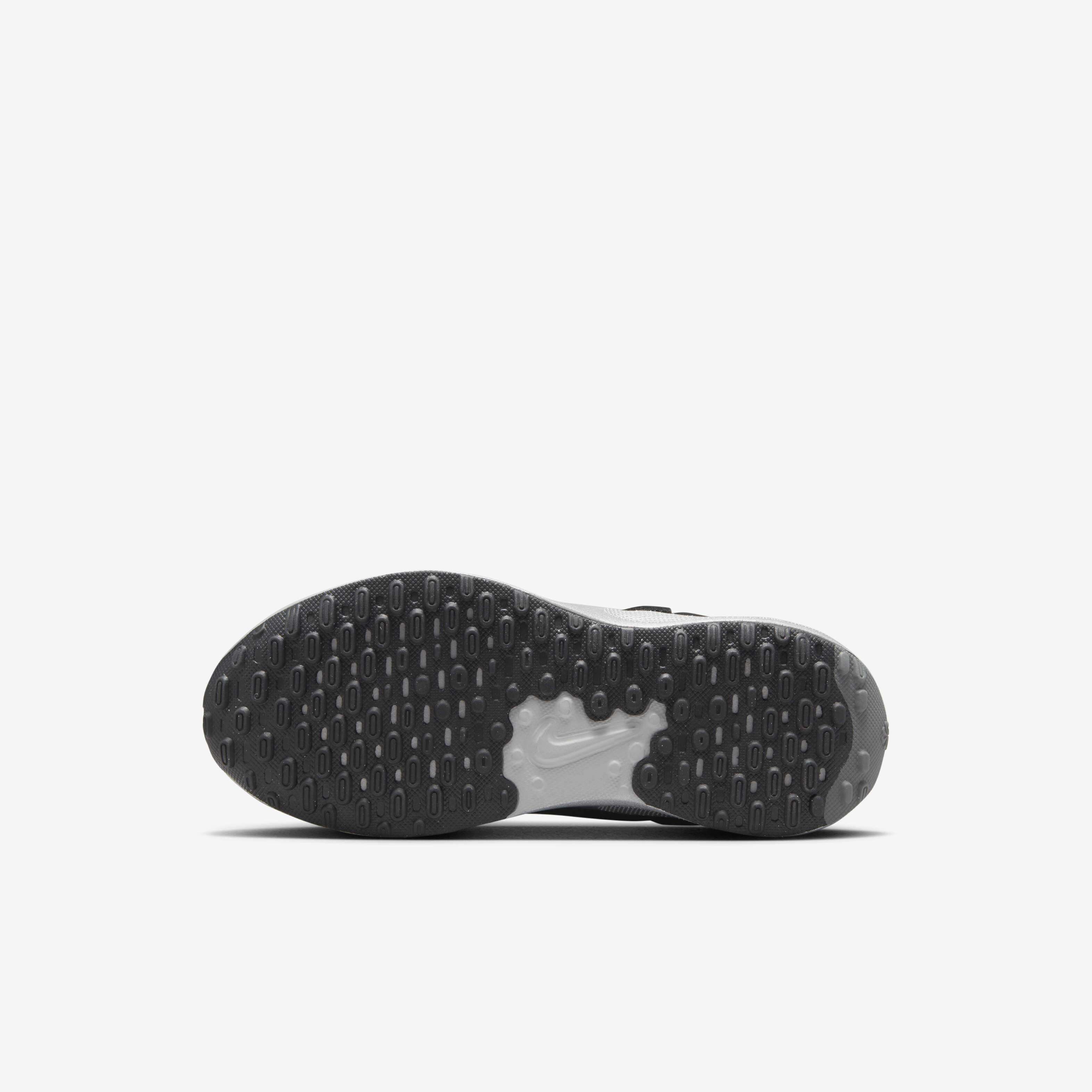 Nike Revolution 7 SE image number 1
