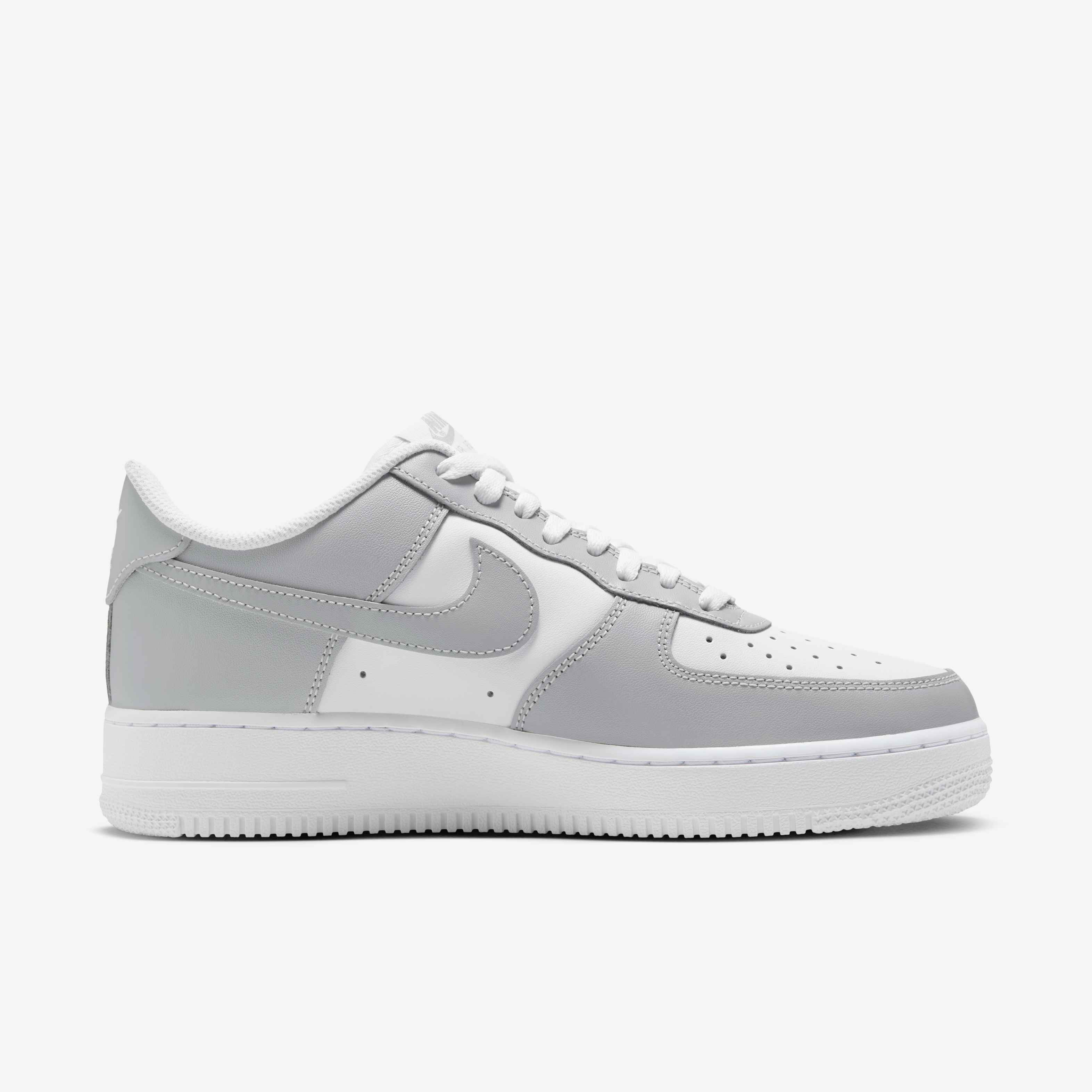 Nike Air Force 1 '07 image number 2