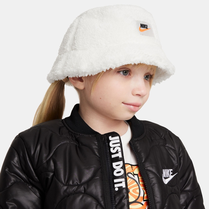 Nike Cozy Sherpa Apex Bucket Hat image number 1 Nike Cozy Sherpa Apex Bucket Hat image number 1