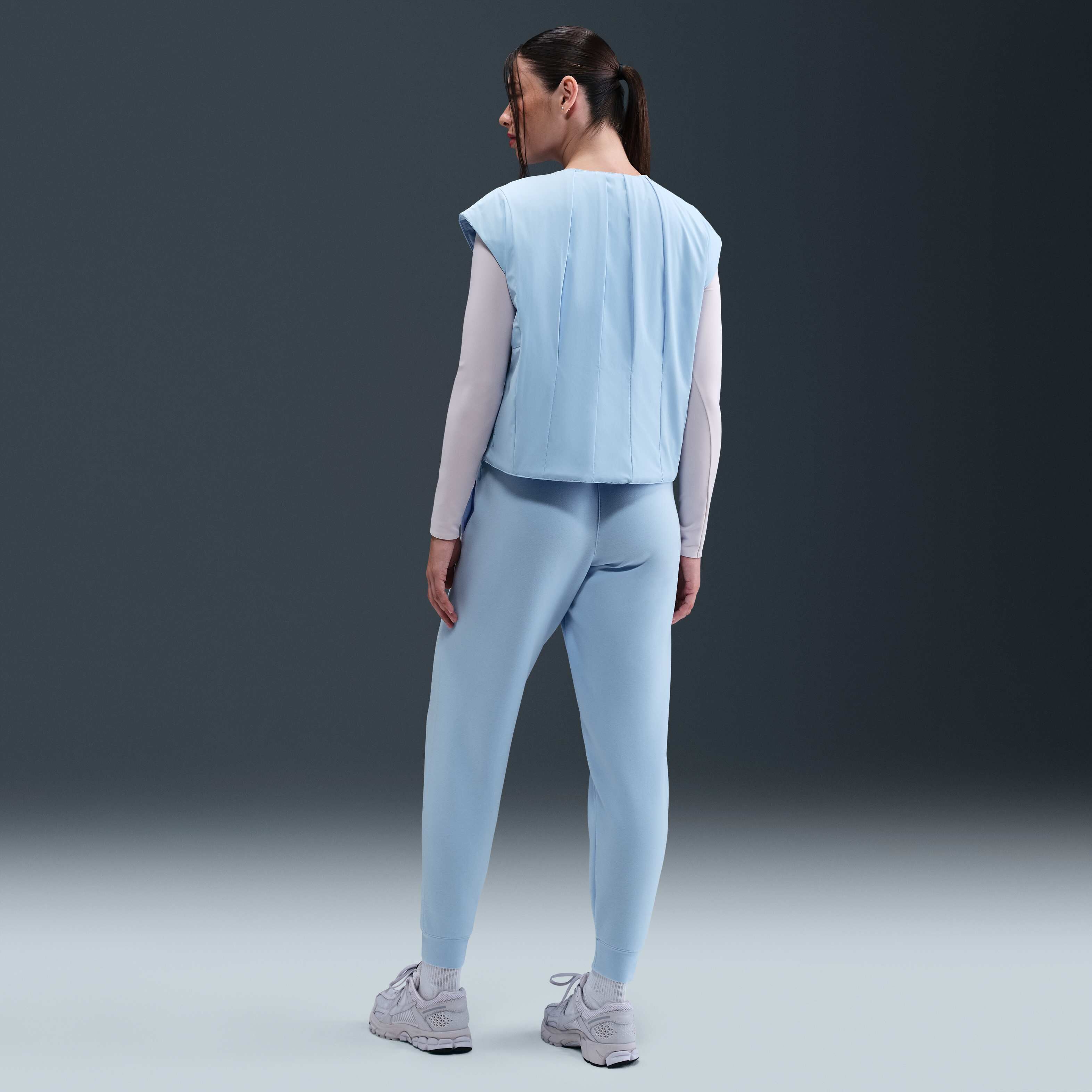 Nike 24.7 PerfectStretch image number 4