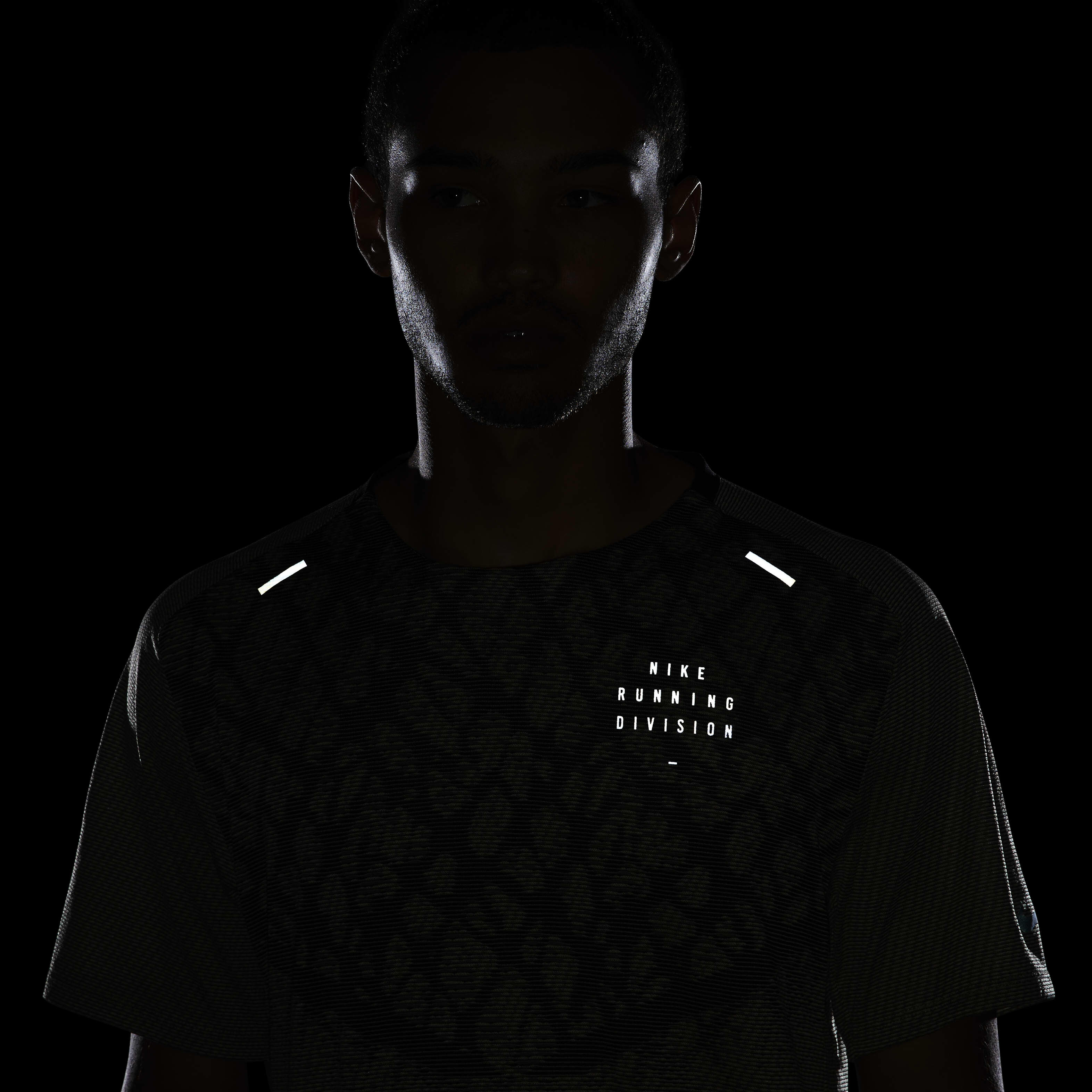 نايكي دراي-فت اي دي في رن ديفيجن تك-نت image number 7