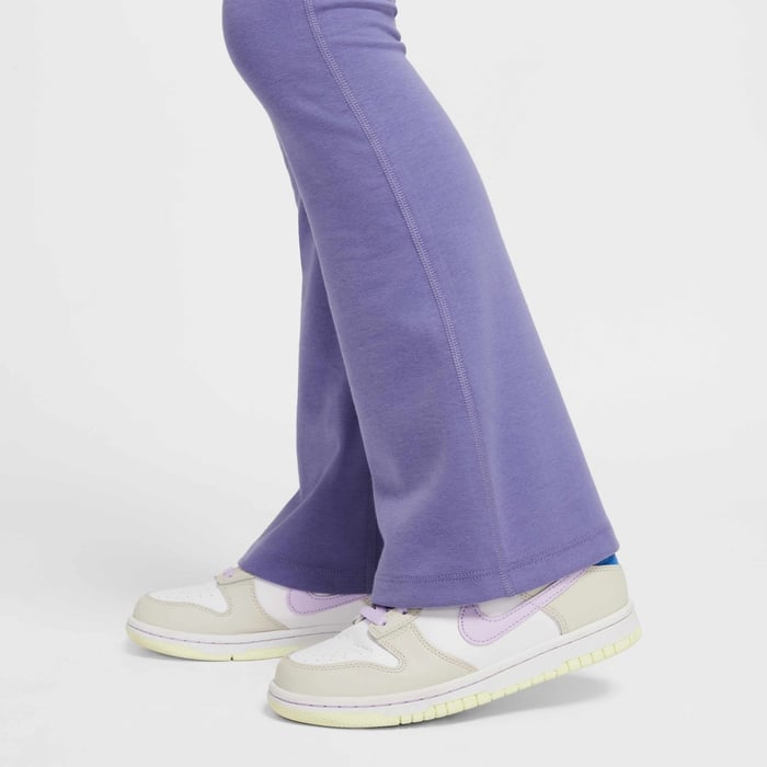 Nike Sportswear Classic image number 3 Nike Sportswear Classic image number 3