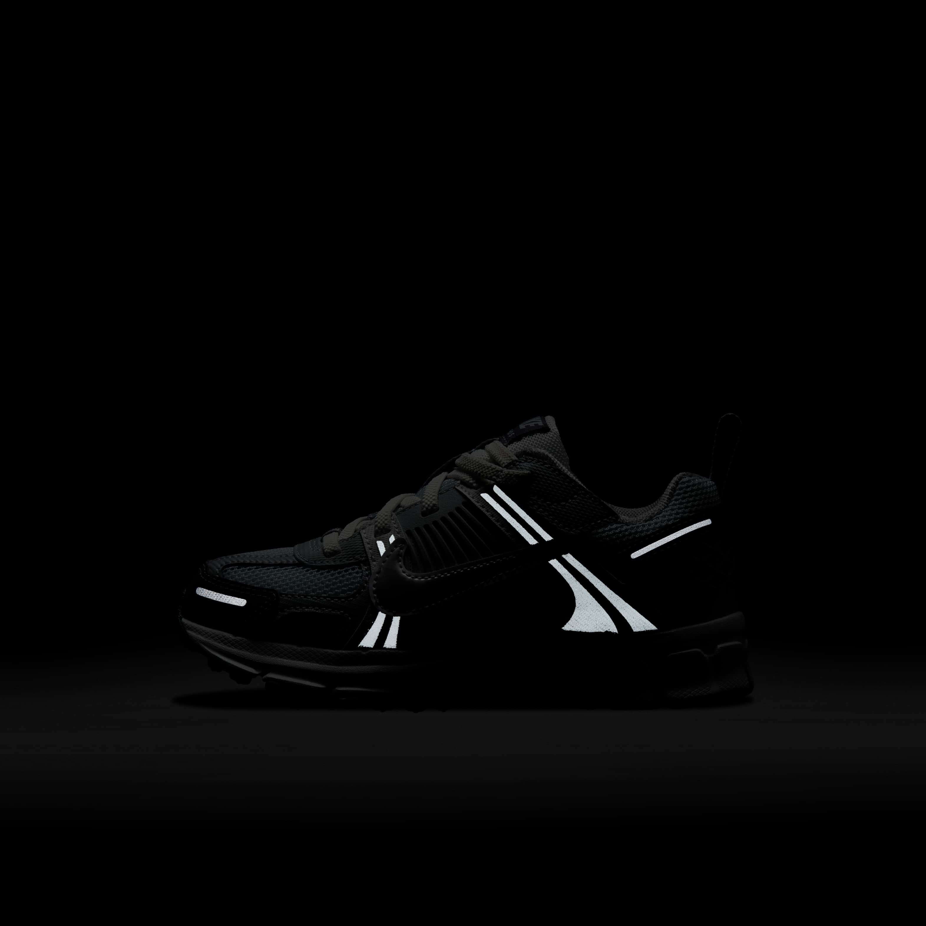 Nike Vomero 5 image number 10