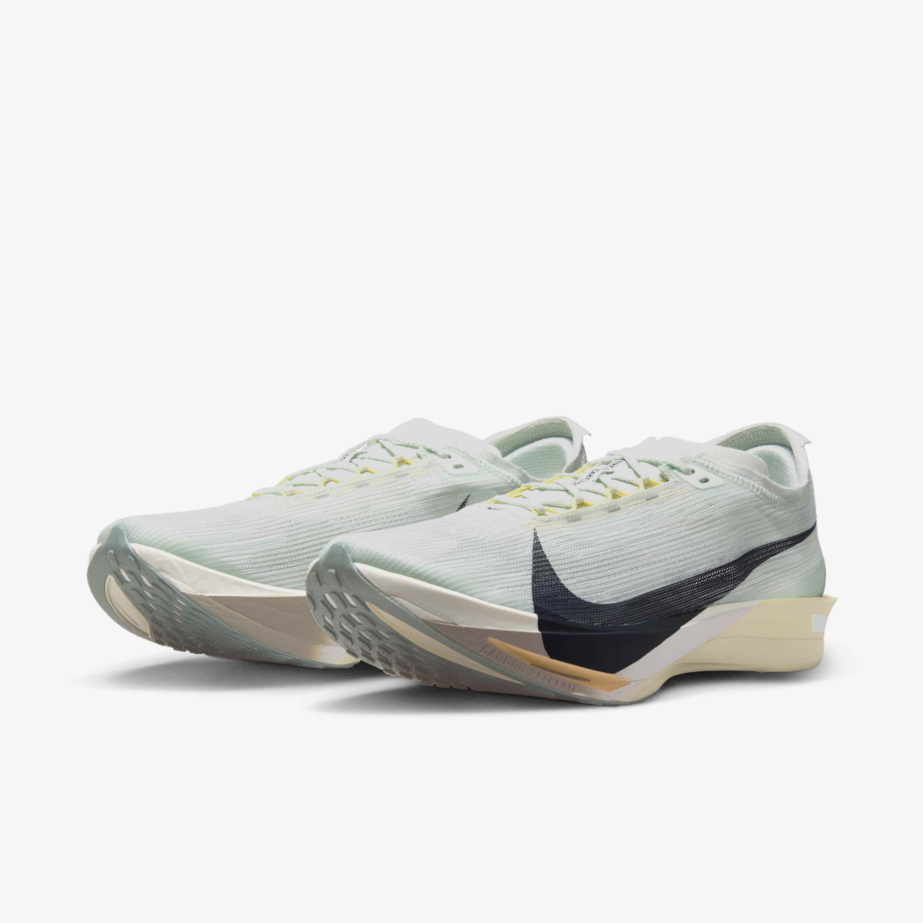 Nike Streakfly 2 image number 4