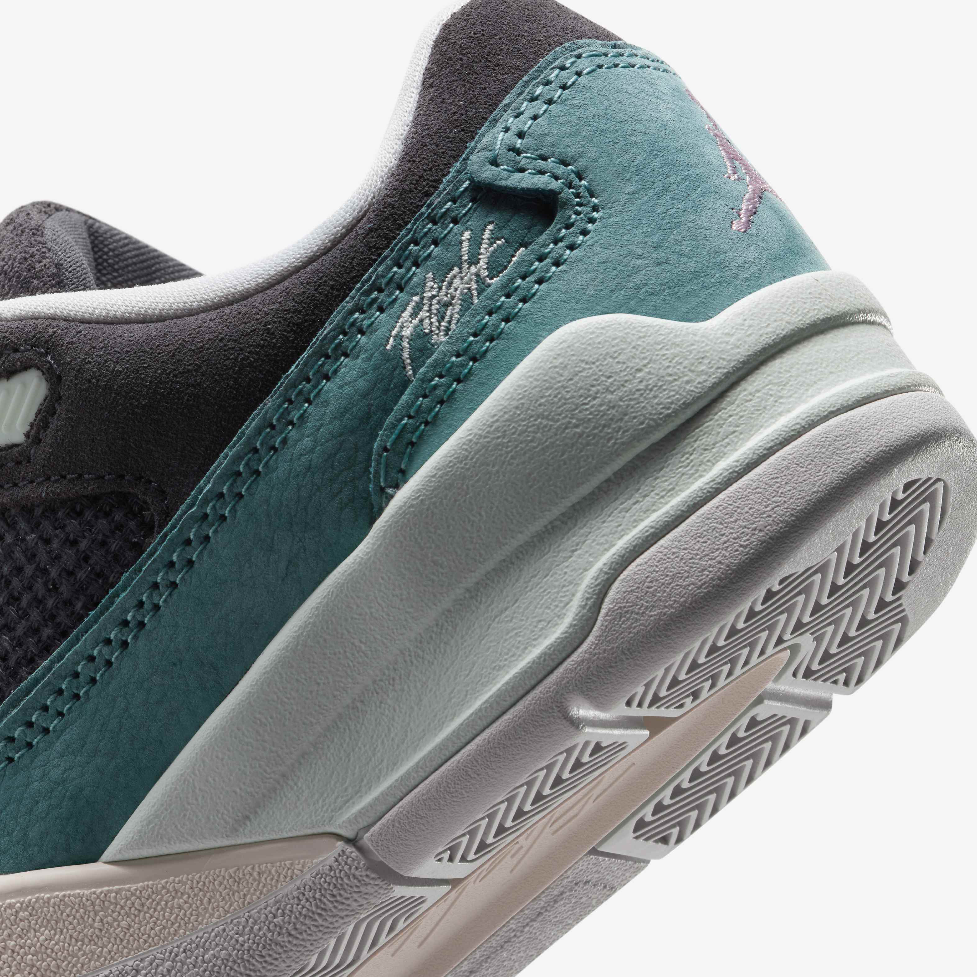 جوردن فلايت كورت image number 7