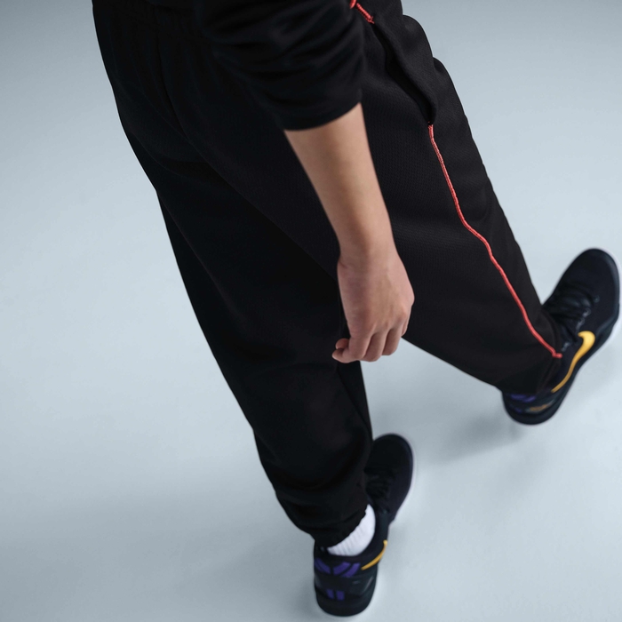 Kobe image number 2 Kobe image number 2