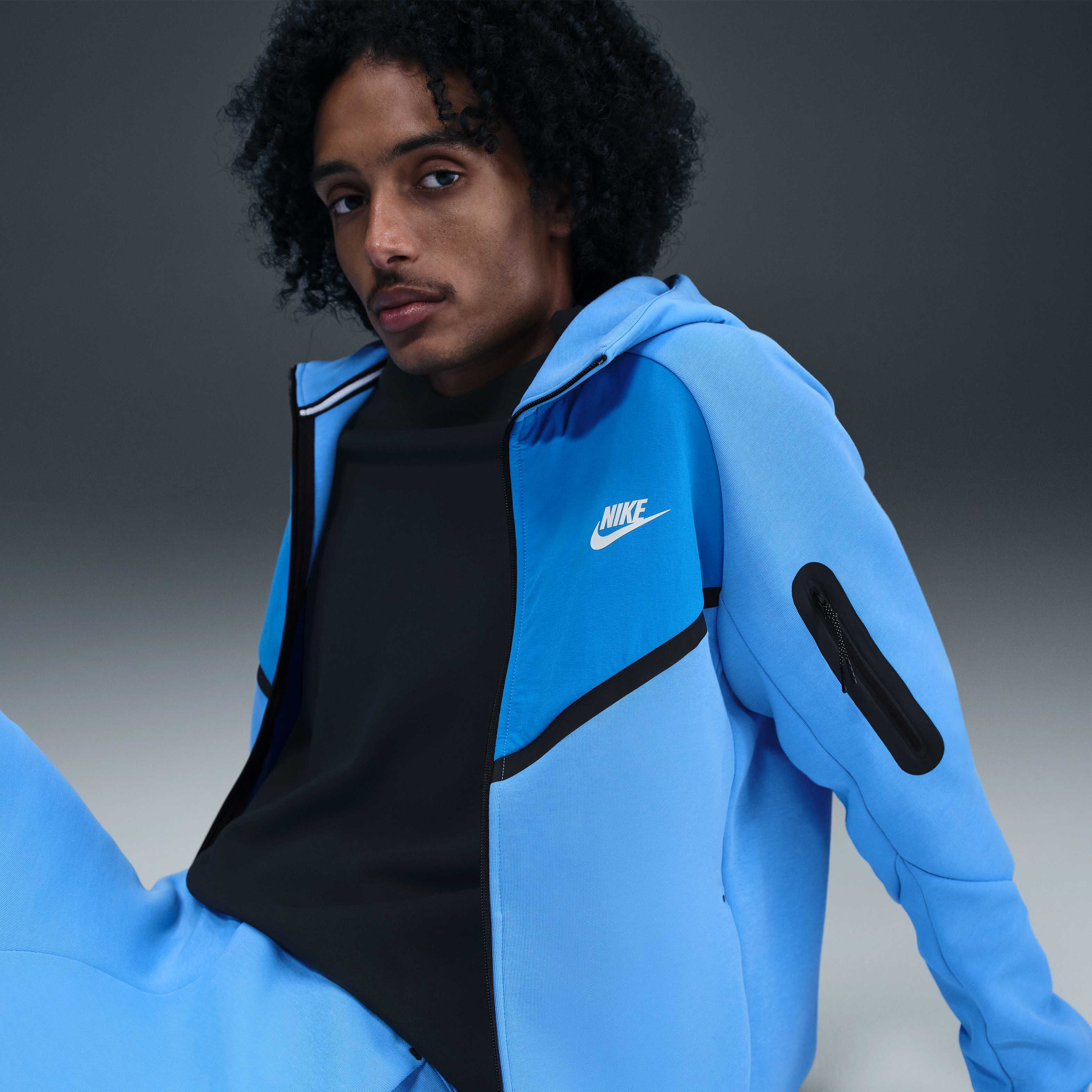 Nike Tech image number 2