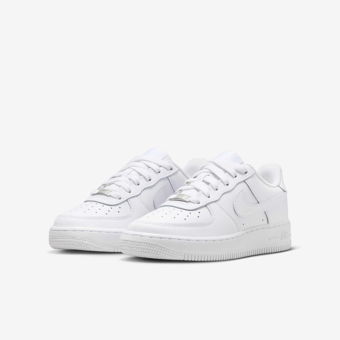Nike Air Force 1 LE image number 4 Nike Air Force 1 LE image number 4
