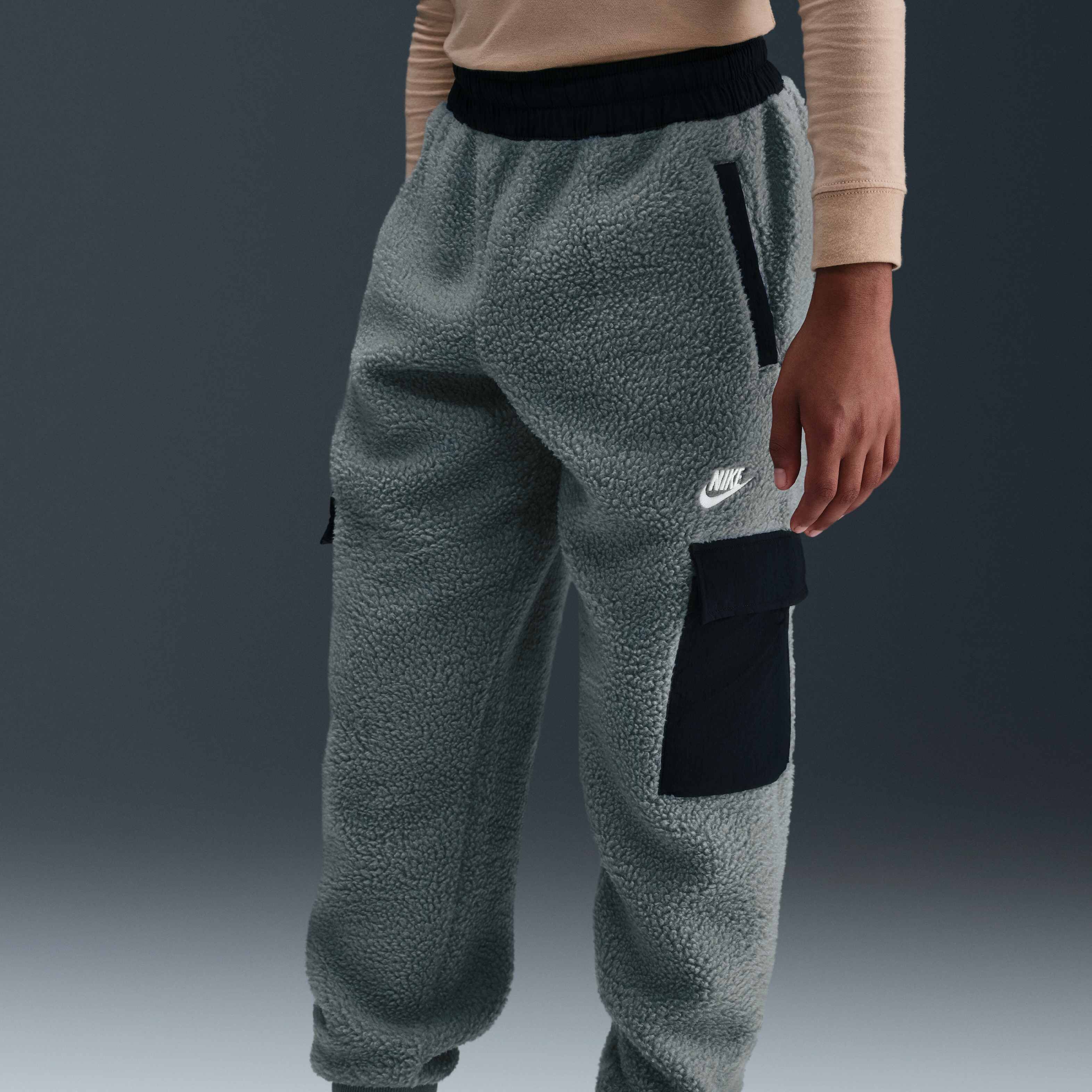 نايكي سبورتسوير كلوب فليس image number 1