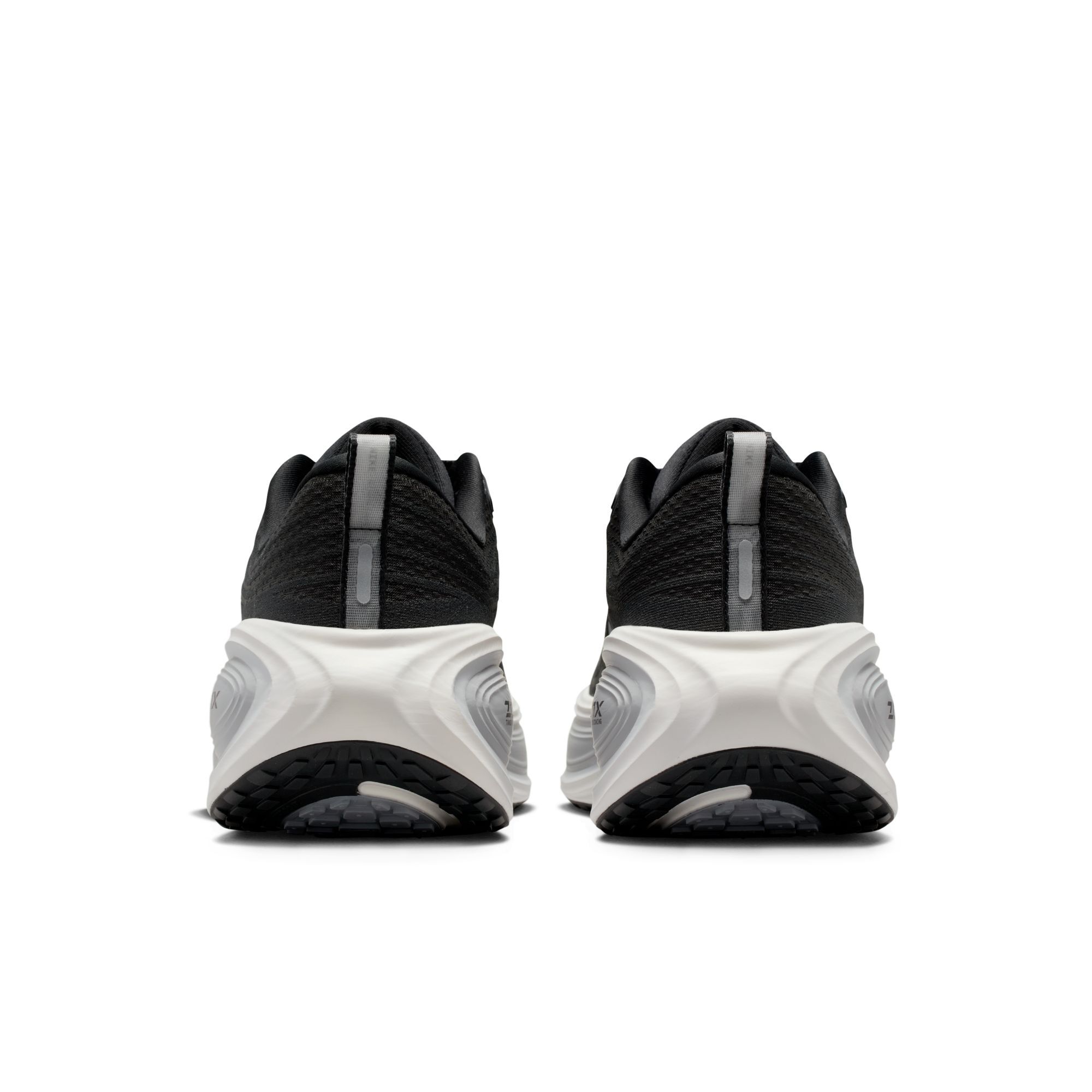 Nike Vomero Plus image number 1