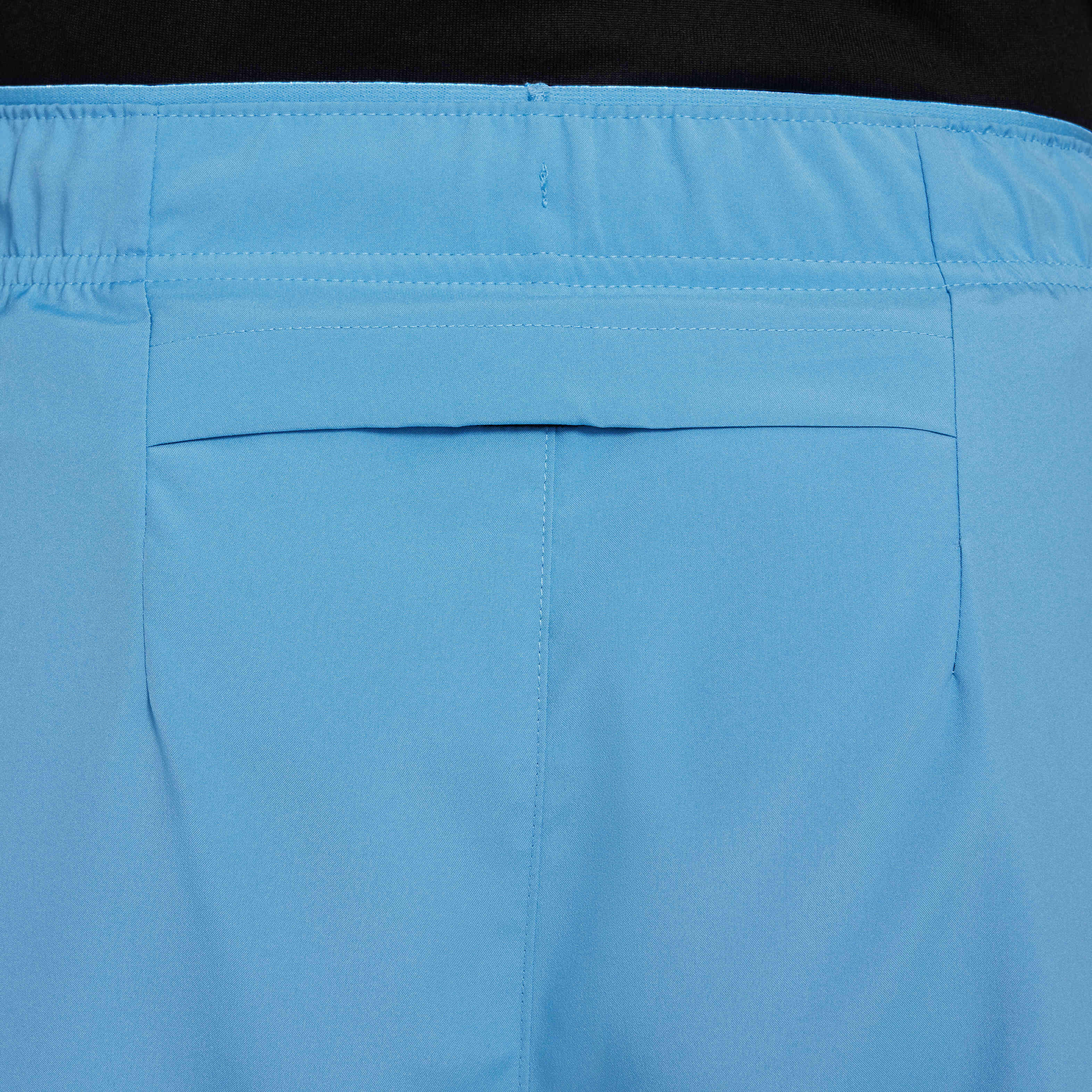 Nike Dri-FIT Challenger image number 6