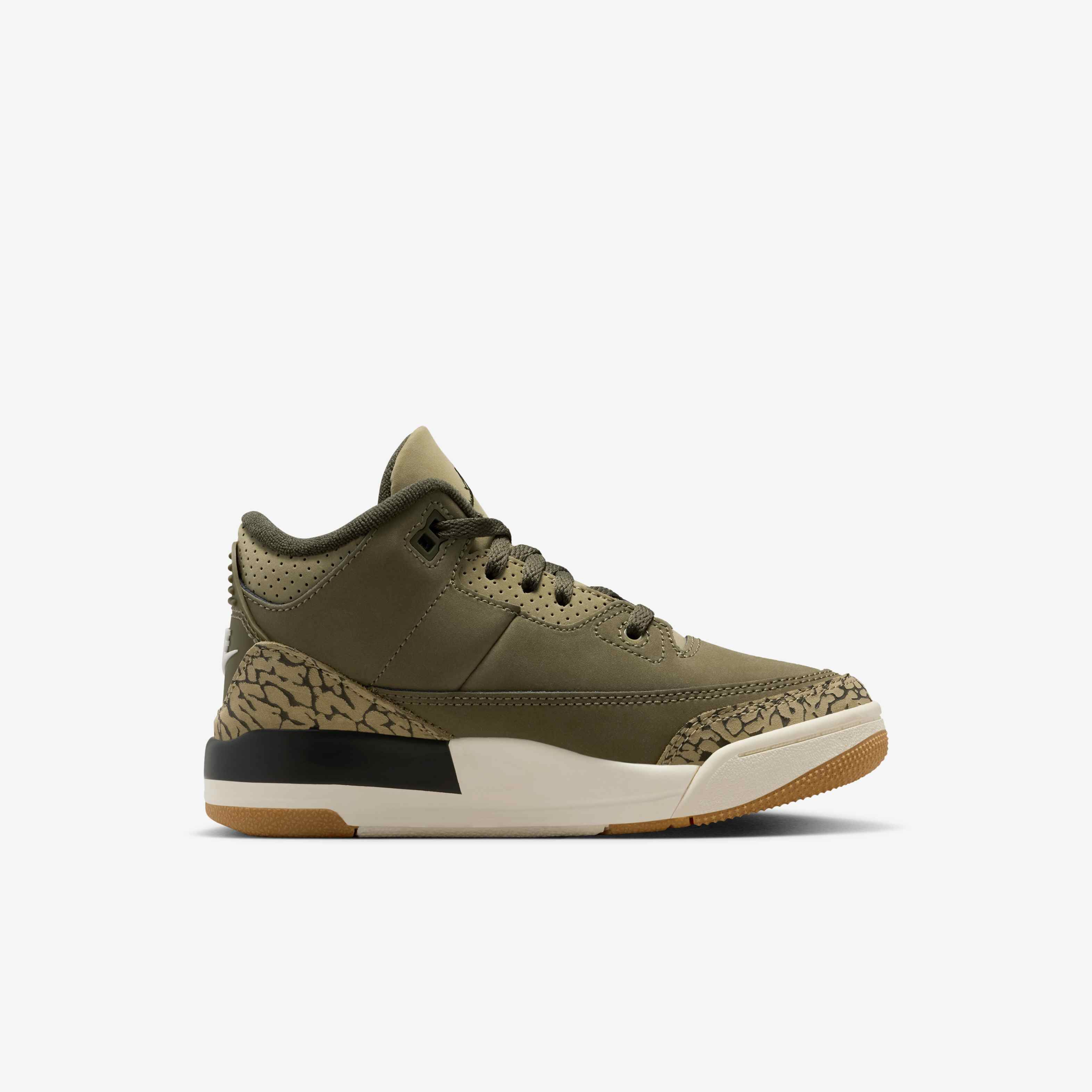 Jordan 3 Retro 'Medium Olive' image number 2