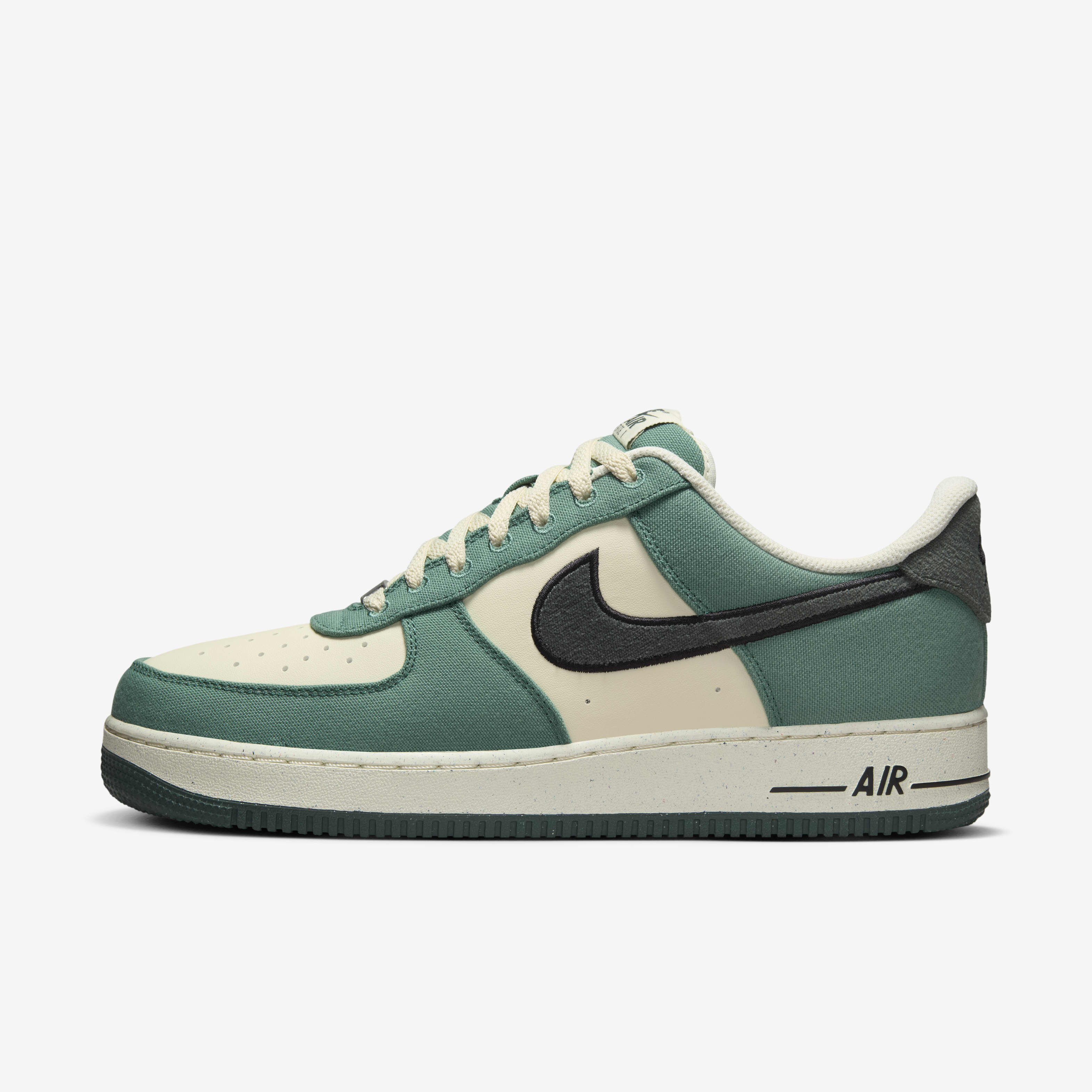 Buy Nike Air Force 1 07 LV8 Men s Shoes Nike Kuwait Official