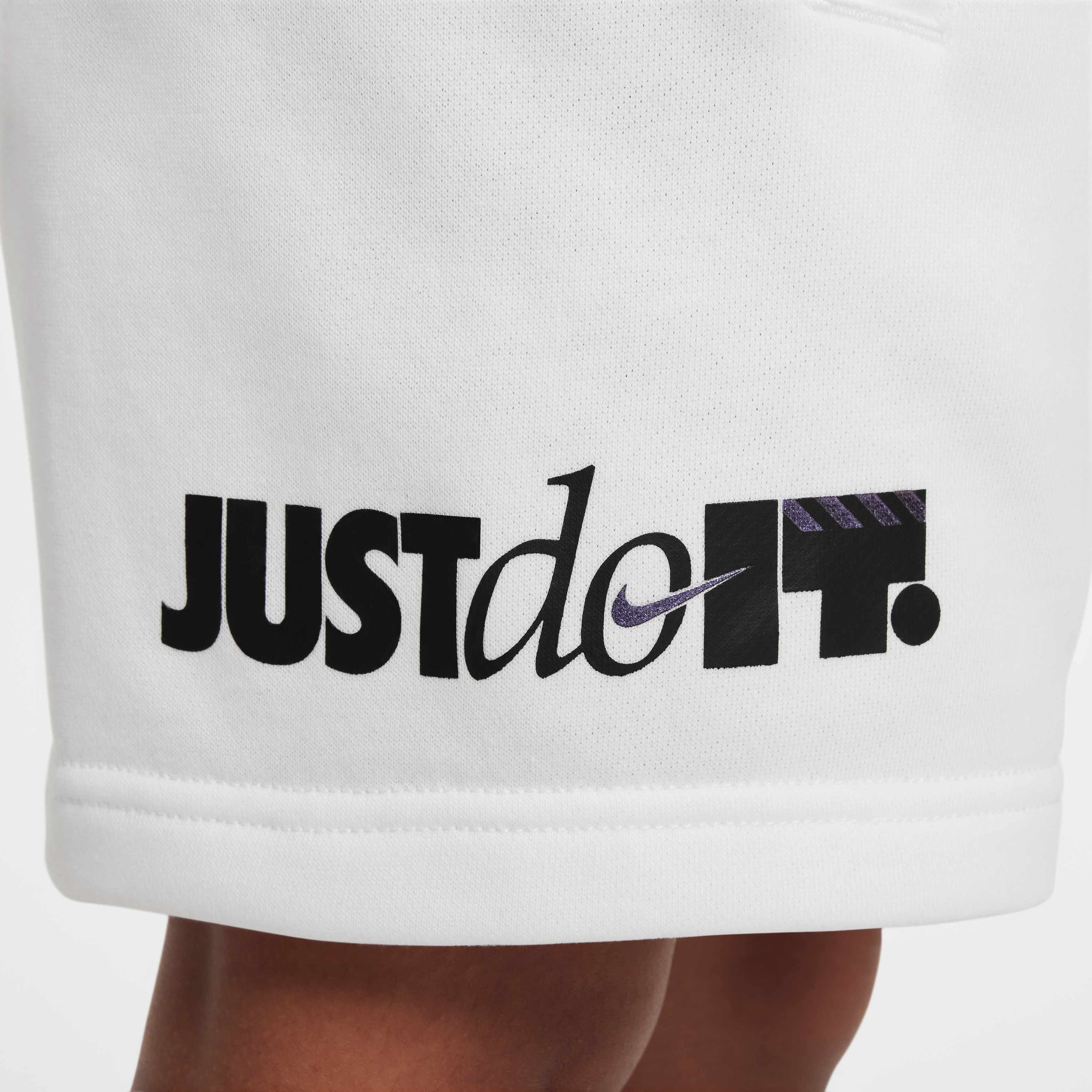 Nike Sportswear Club image number 6