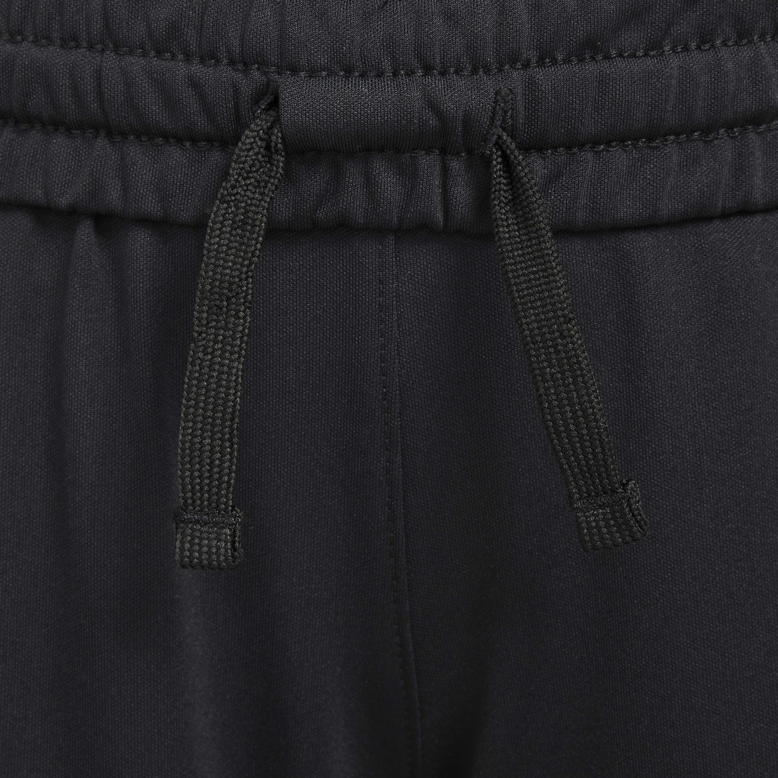 نايكي سبورتسوير كلوب image number 2