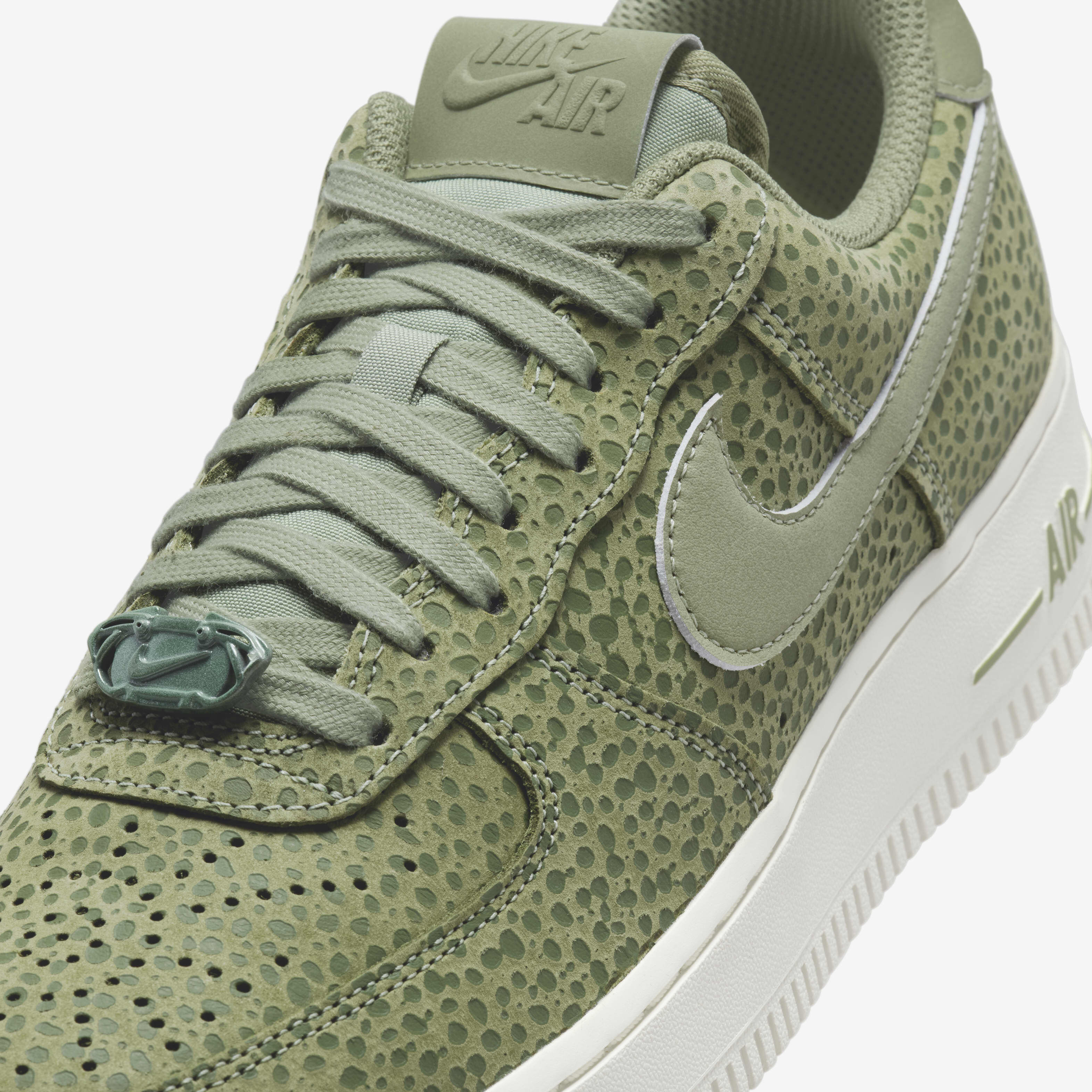 Buy Nike Air Force 1 07 Premium Women s Shoes Nike Kuwait Official